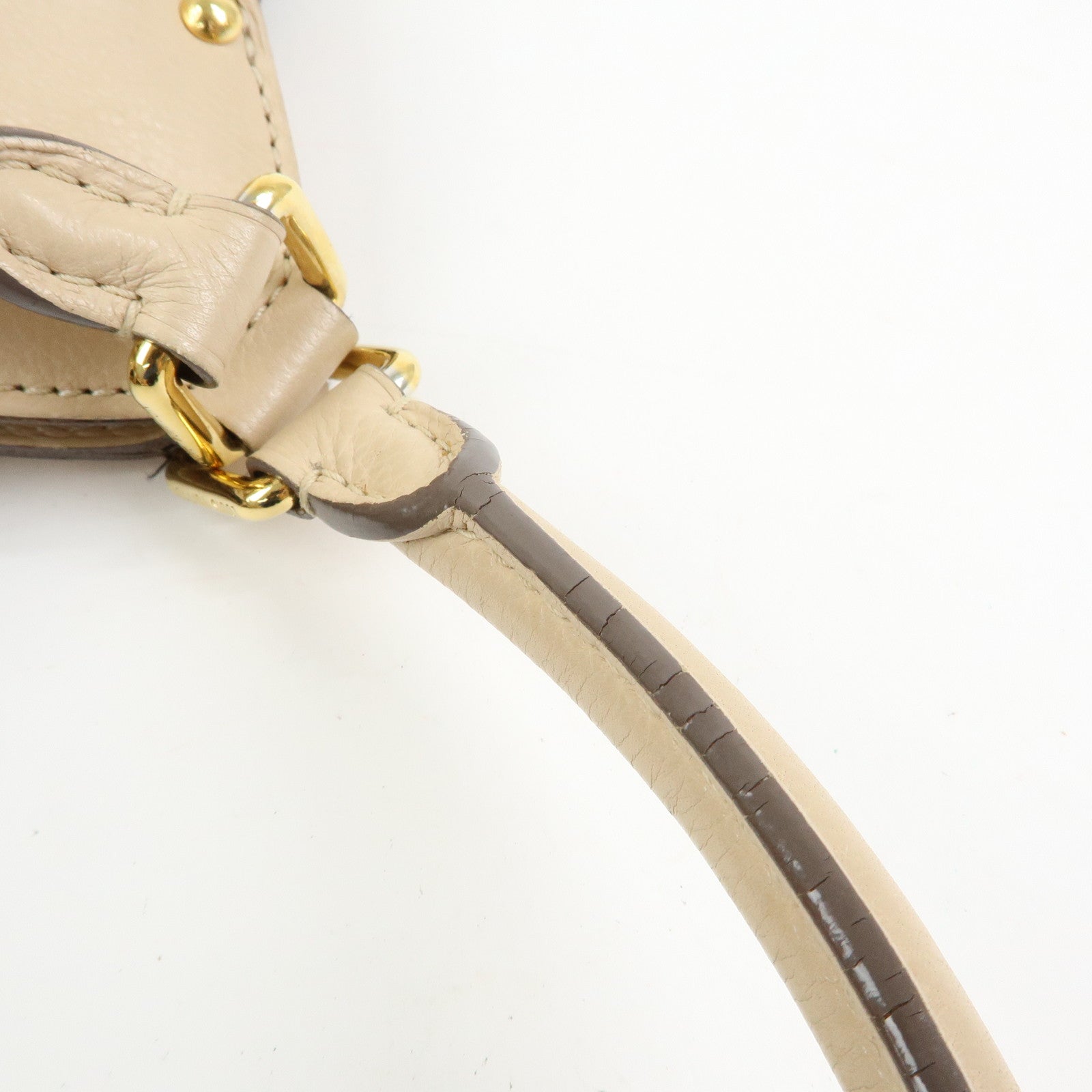 Louis Vuitton Monogram Mahina L Shoulder Hand Bag Sable M93979
