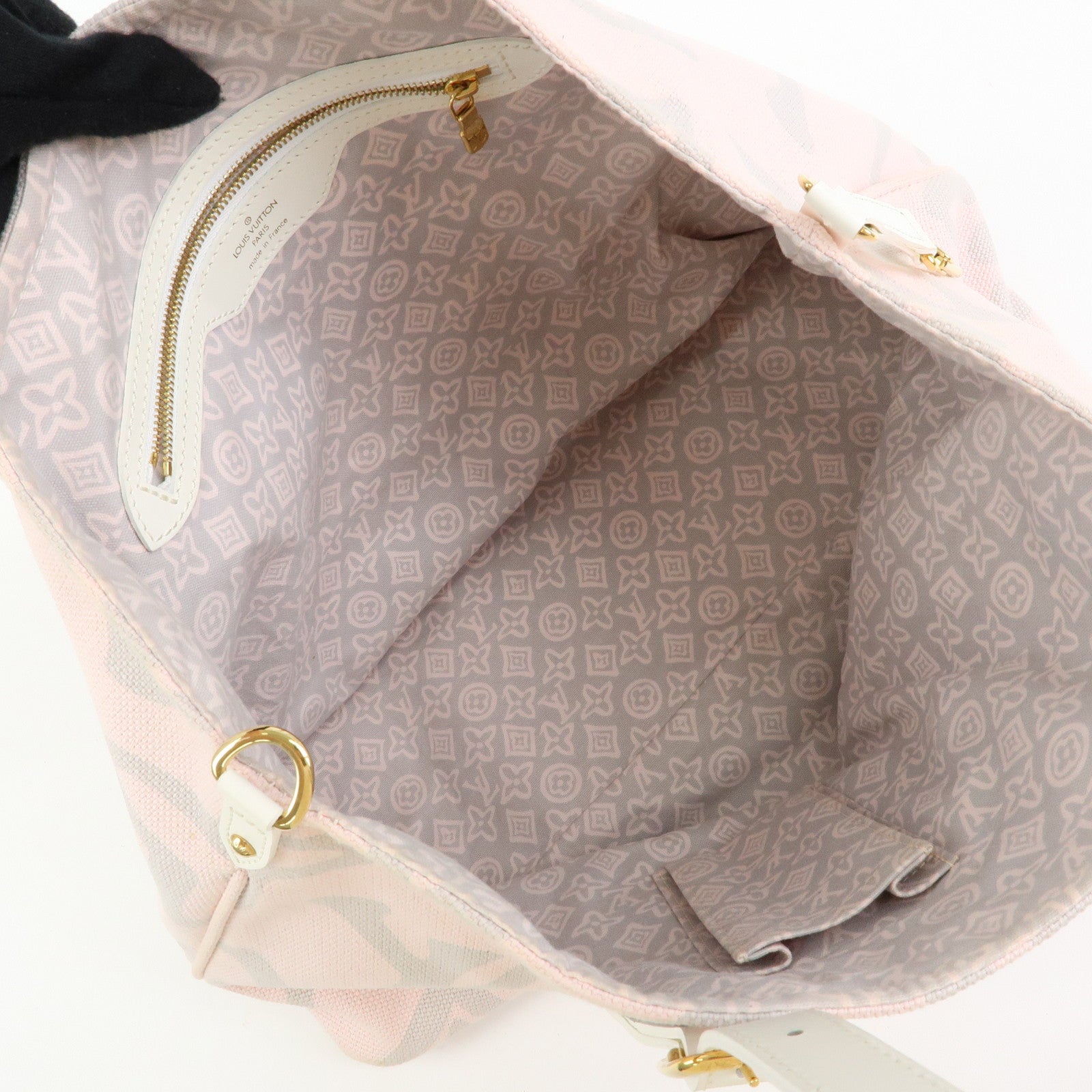 Louis Vuitton Cruise Line Tishenne PM Tote Bag Rose Pink MB1098