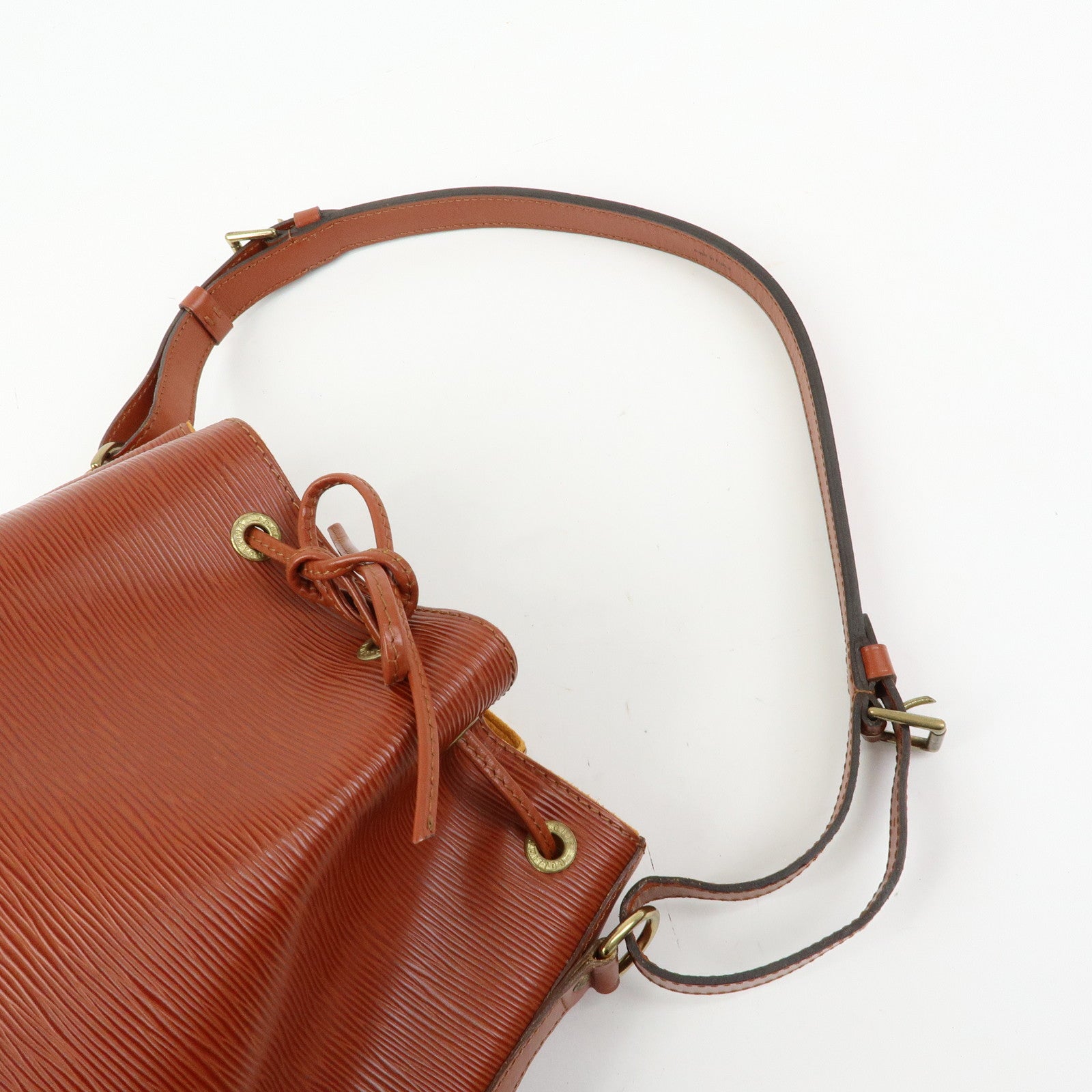 Louis Vuitton Epi Petit Noe Leather Shoulder Bag Kenya Brown M44103