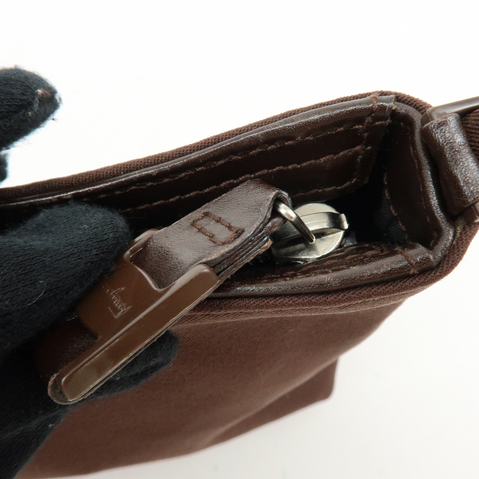 Ferragamo Varra Nylon Leather Chain Shoulder Bag Hand Bag Brown