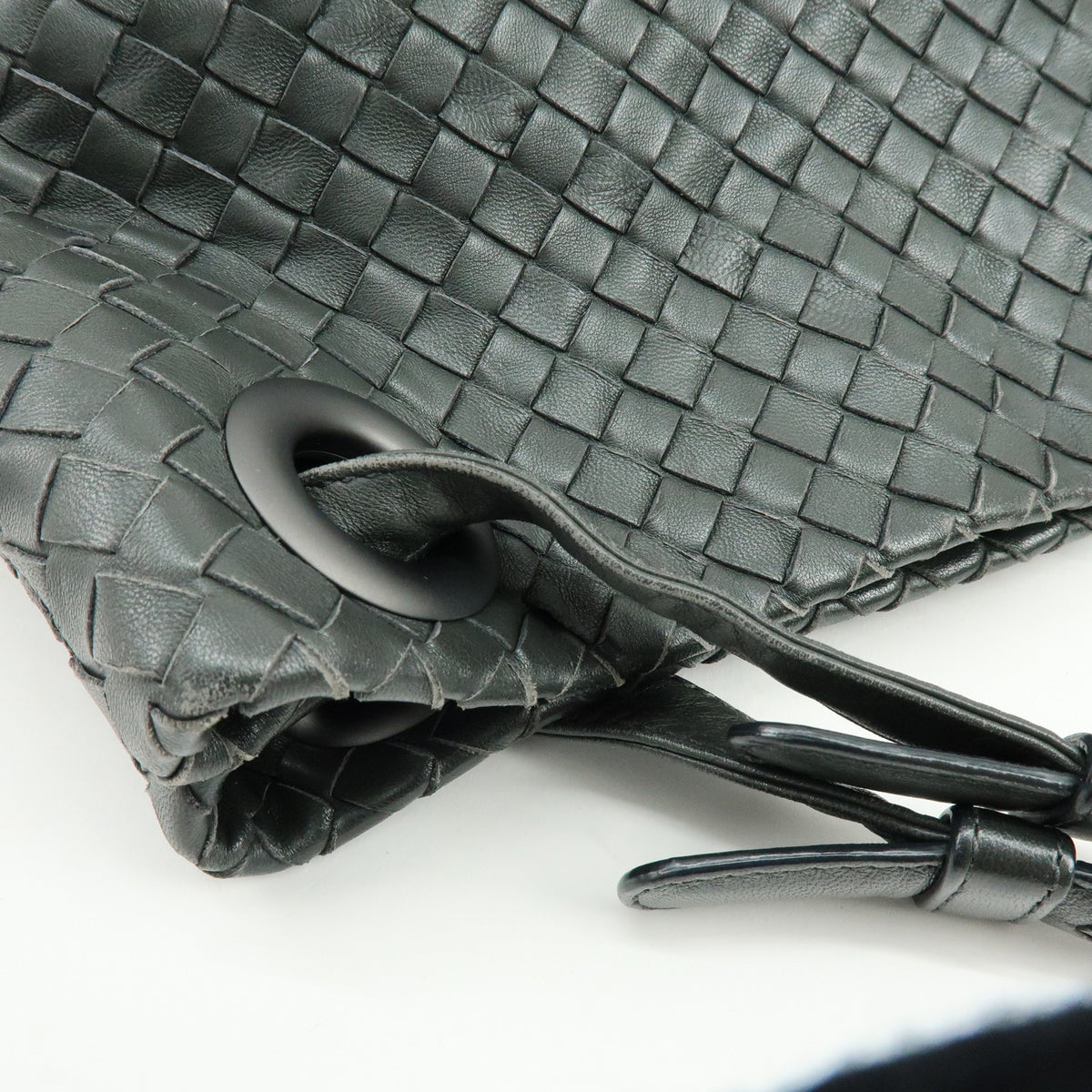 BOTTEGA VENETA Garda Intrecciato Leather Shoulder Bag Hand Bag Black
