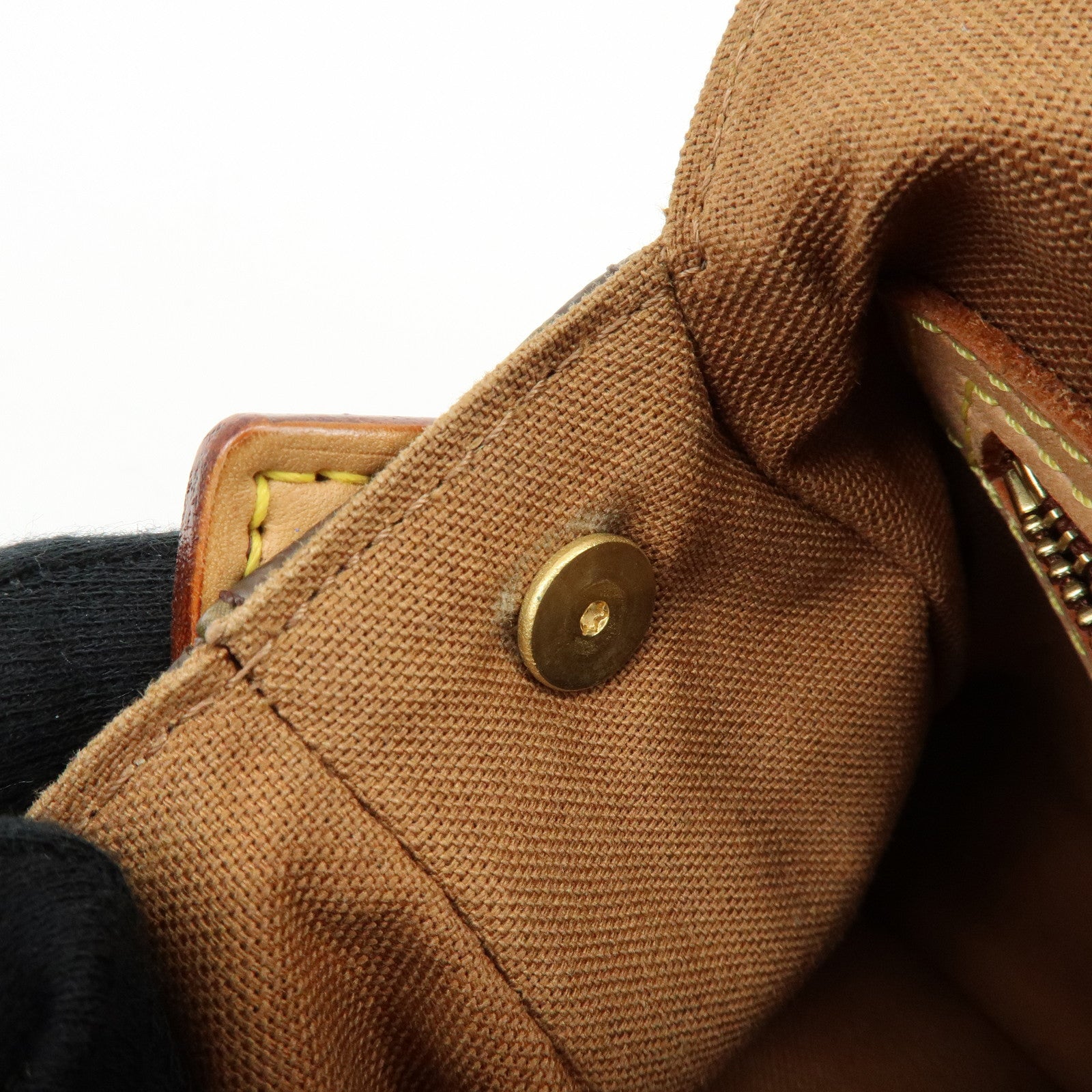 Louis Vuitton Monogram Mini Looping Canvas Shoulder Bag Hand Bag M51147