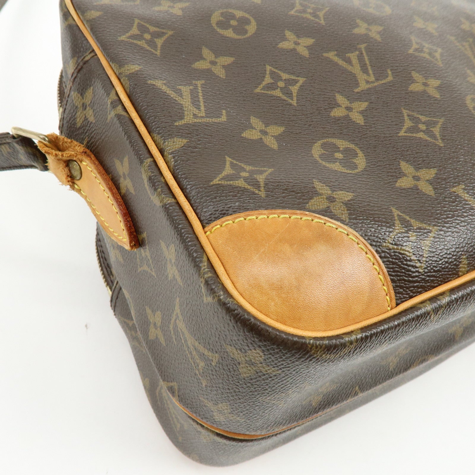 Louis Vuitton Monogram Nile Shoulder Bag Crossbody Bag M45244