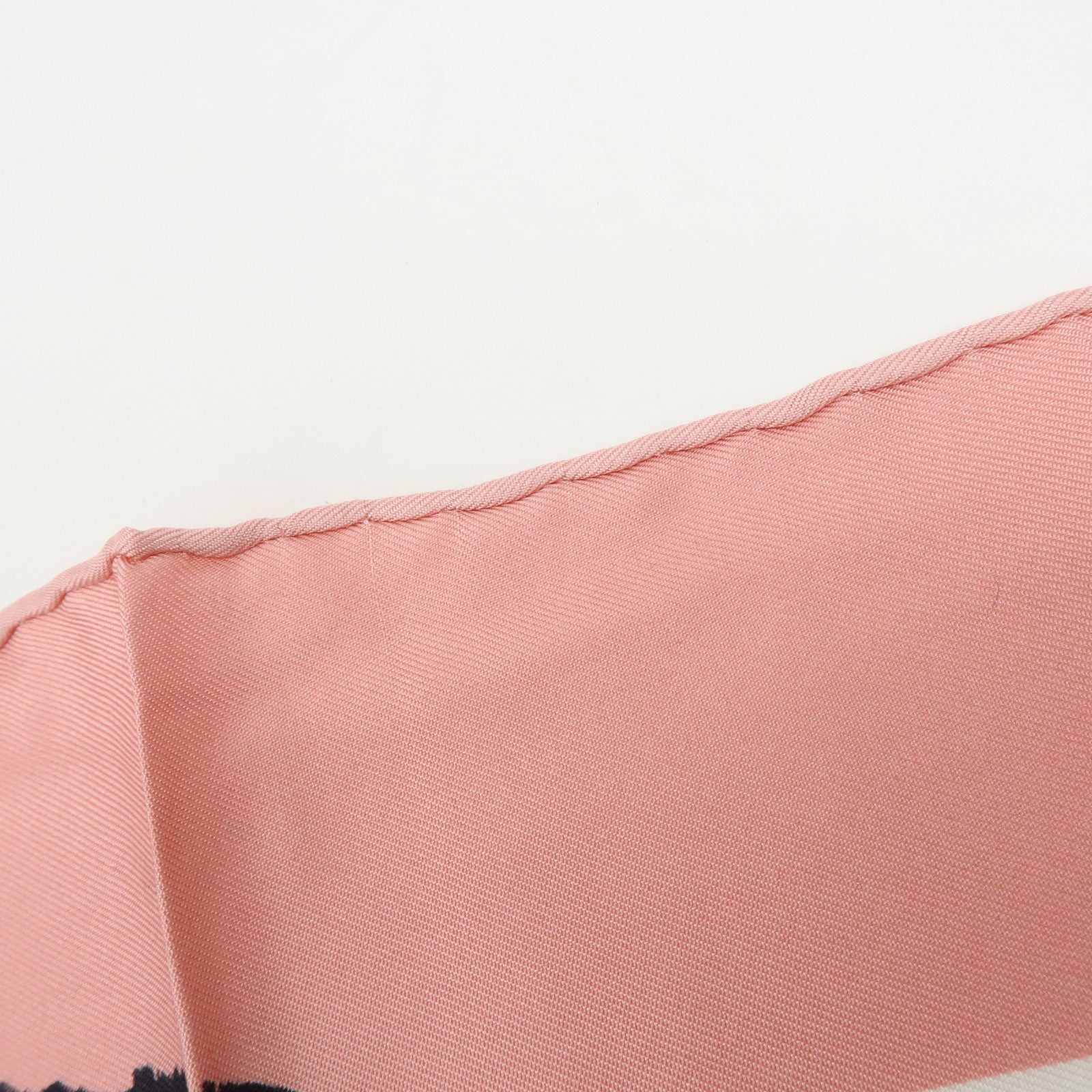 Christian Dior Silk 100% Scarf Shawl Ladies Print Pink