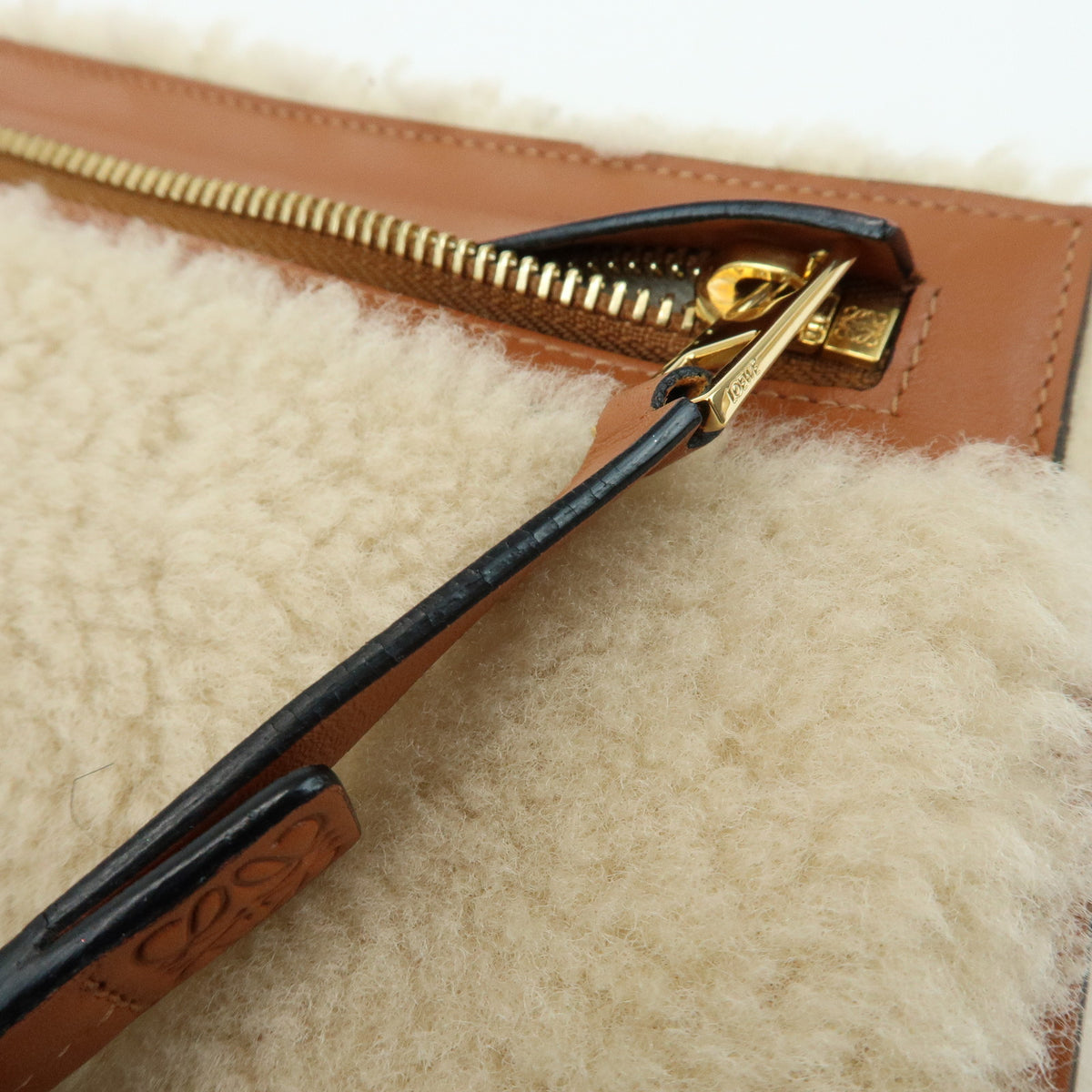 LOEWE Anagram Shearling Leather Clutch Bag Pouch Beige Brown