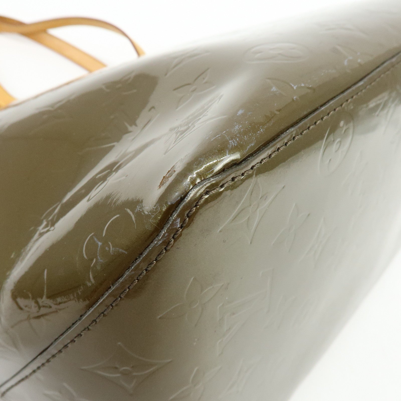 Louis Vuitton Monogram Vernis Bellevue GM Tote Bag Vert Bronze M93674