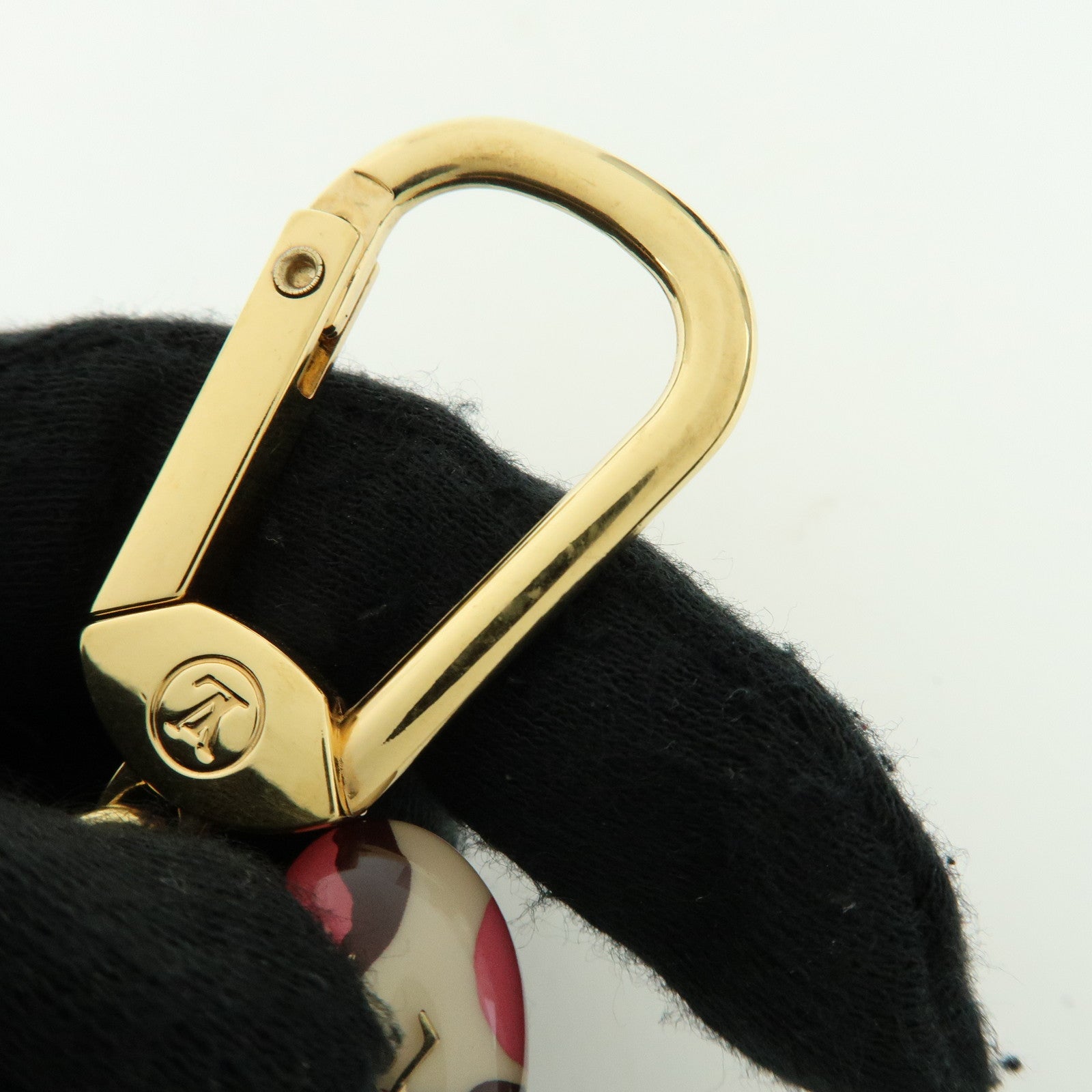 Louis Vuitton Porte Cles Leopard Bag Charm Blanc Corail M66263