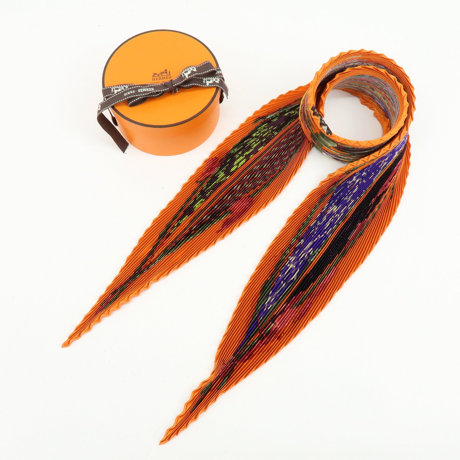HERMES Pleated Carre 90 Silk 100% Scarf LE ROBINSON CHIC Orange Purple