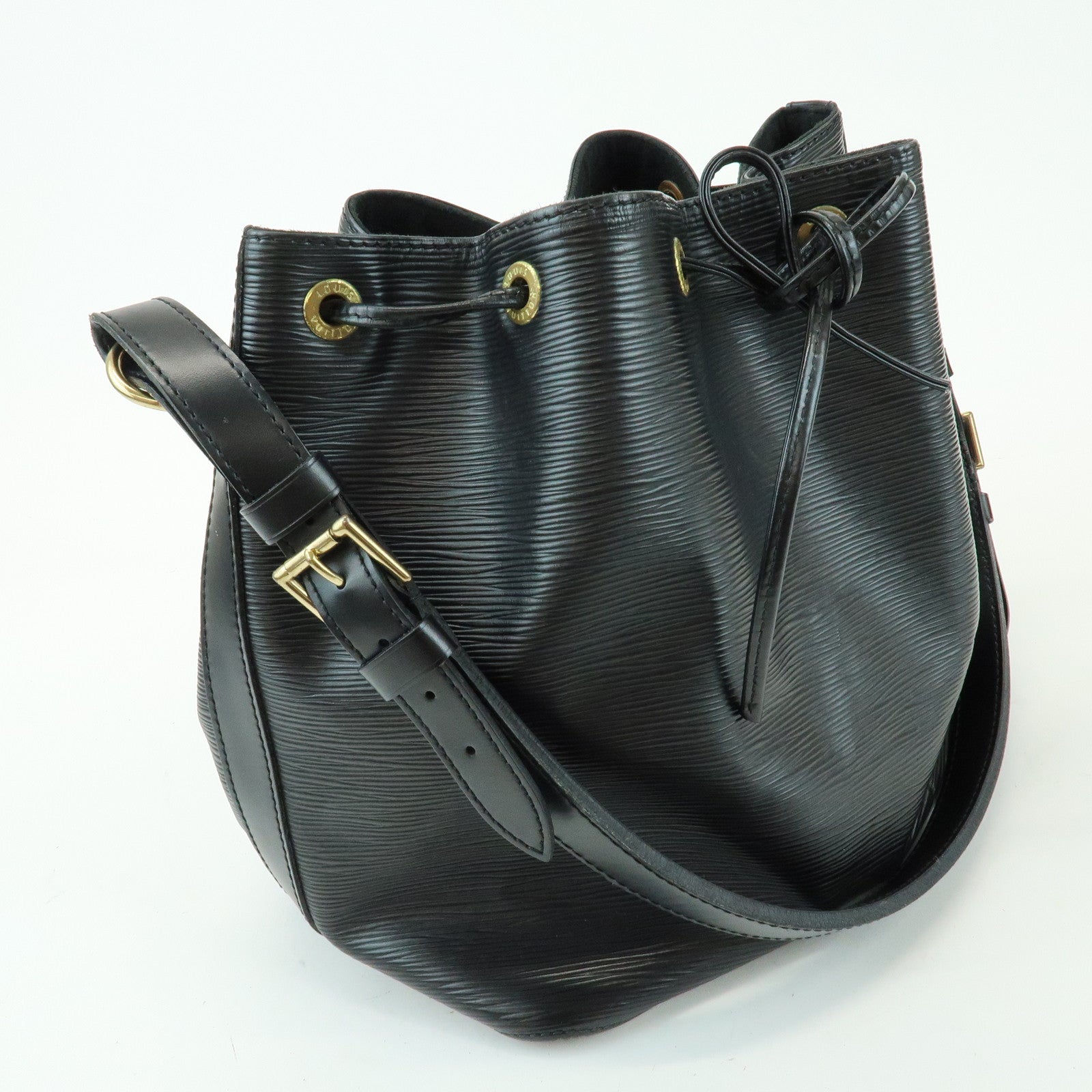 Louis Vuitton Epi Petit Noe Shoulder Bag Noir Black M44102
