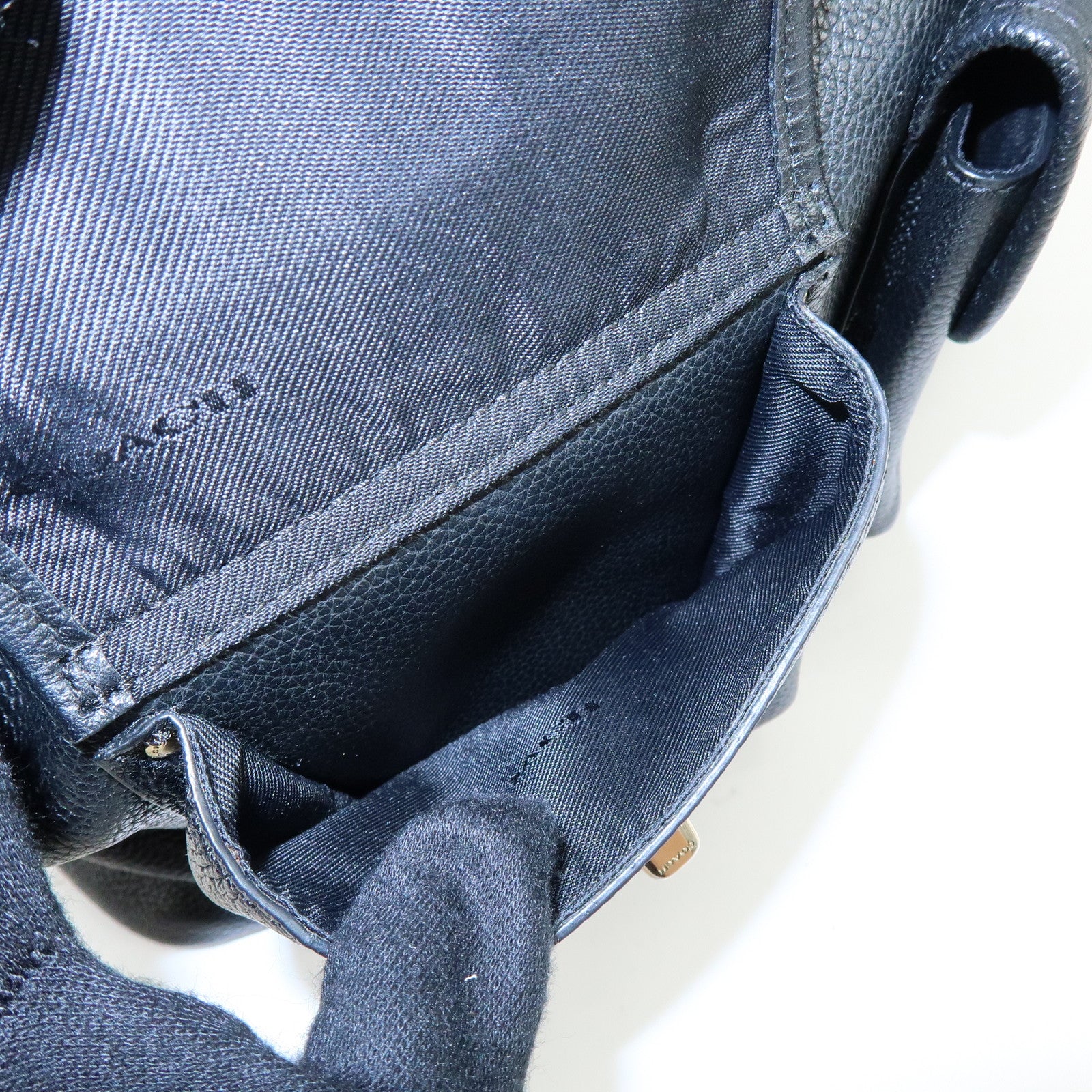 COACH Logo Leather Turn Lock Backpack Rucksack Black