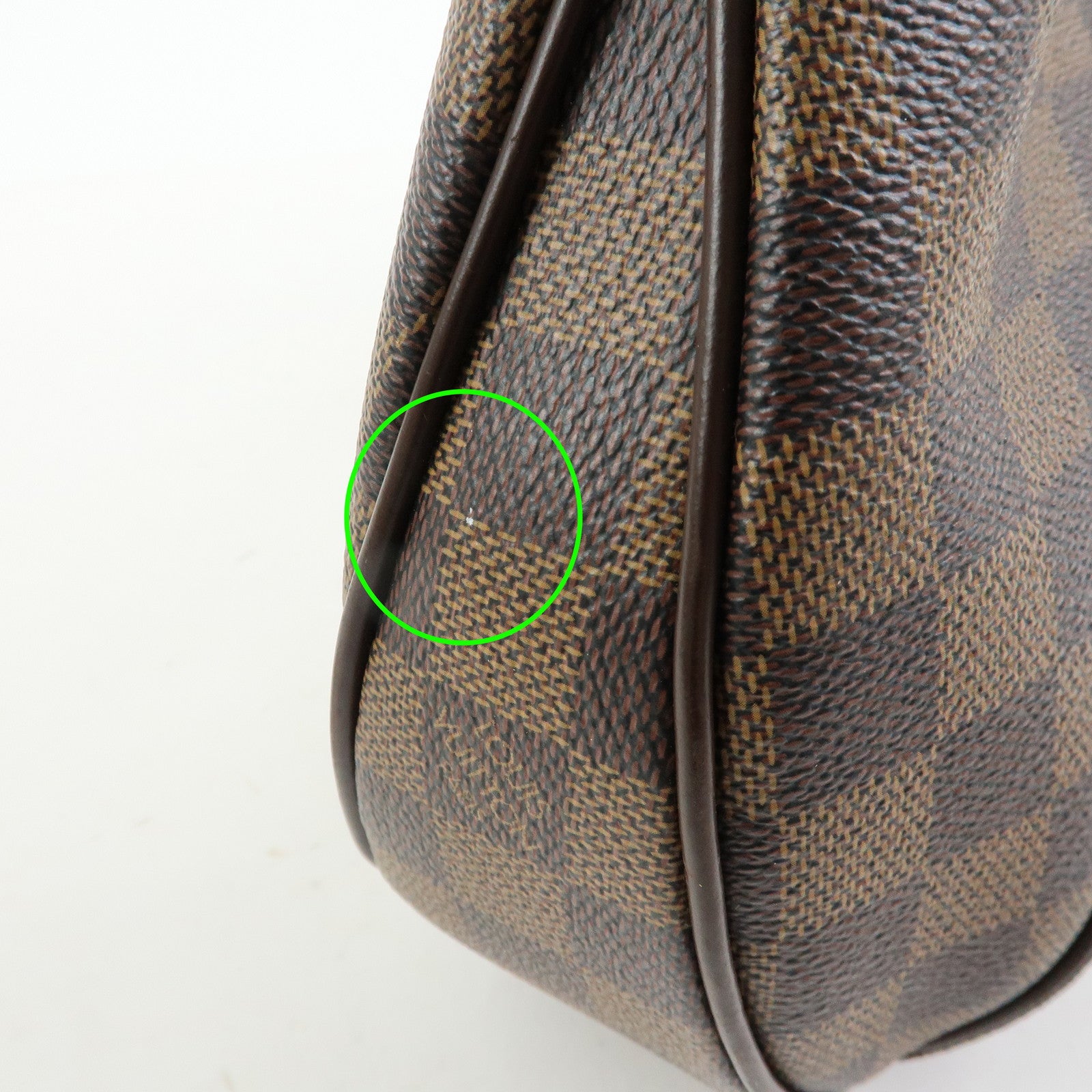 Louis Vuitton Damier Thames GM Shoulder Bag Brown N48181