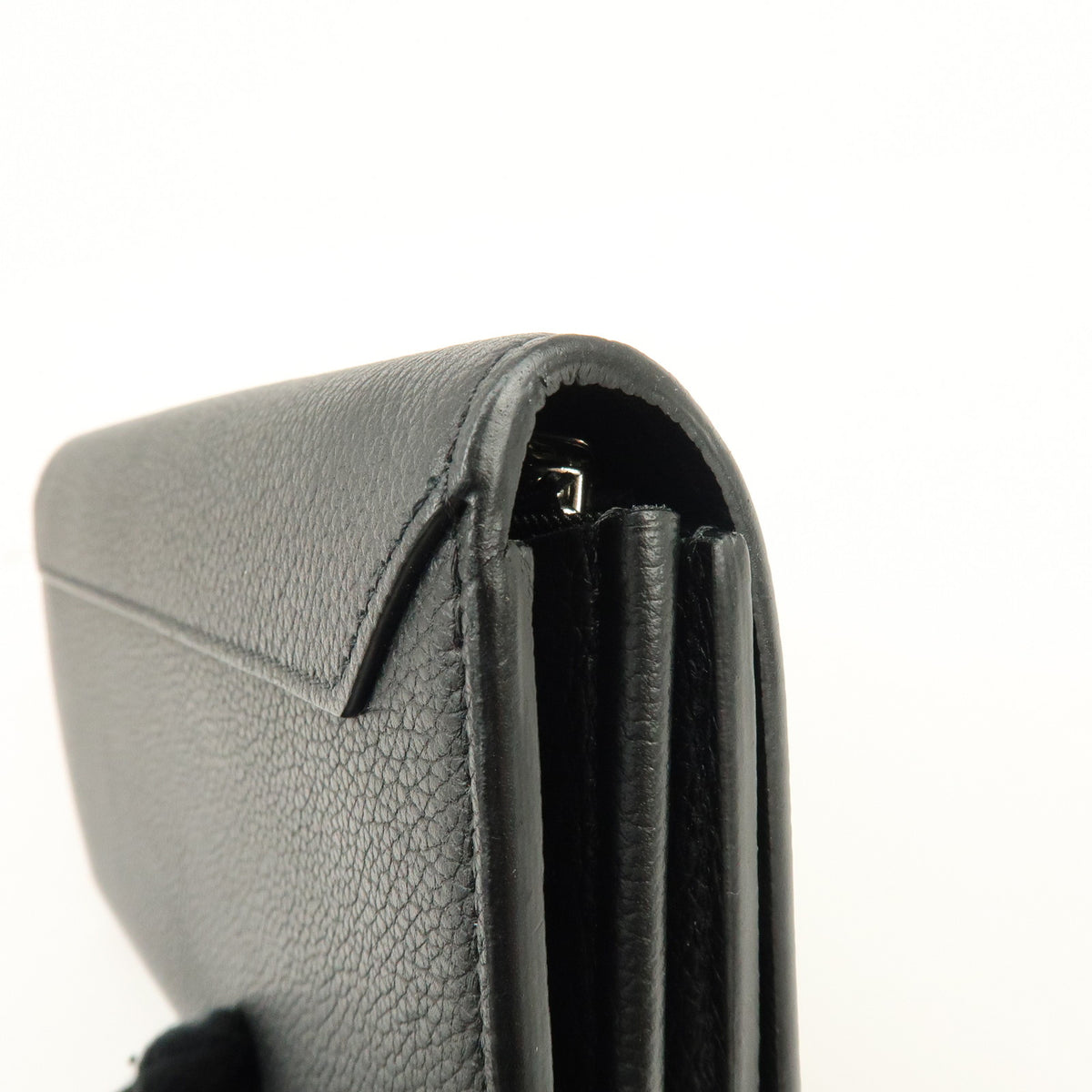 Louis Vuitton Portefeuille Lockme II Calf Skin Long Wallet Noir M62329