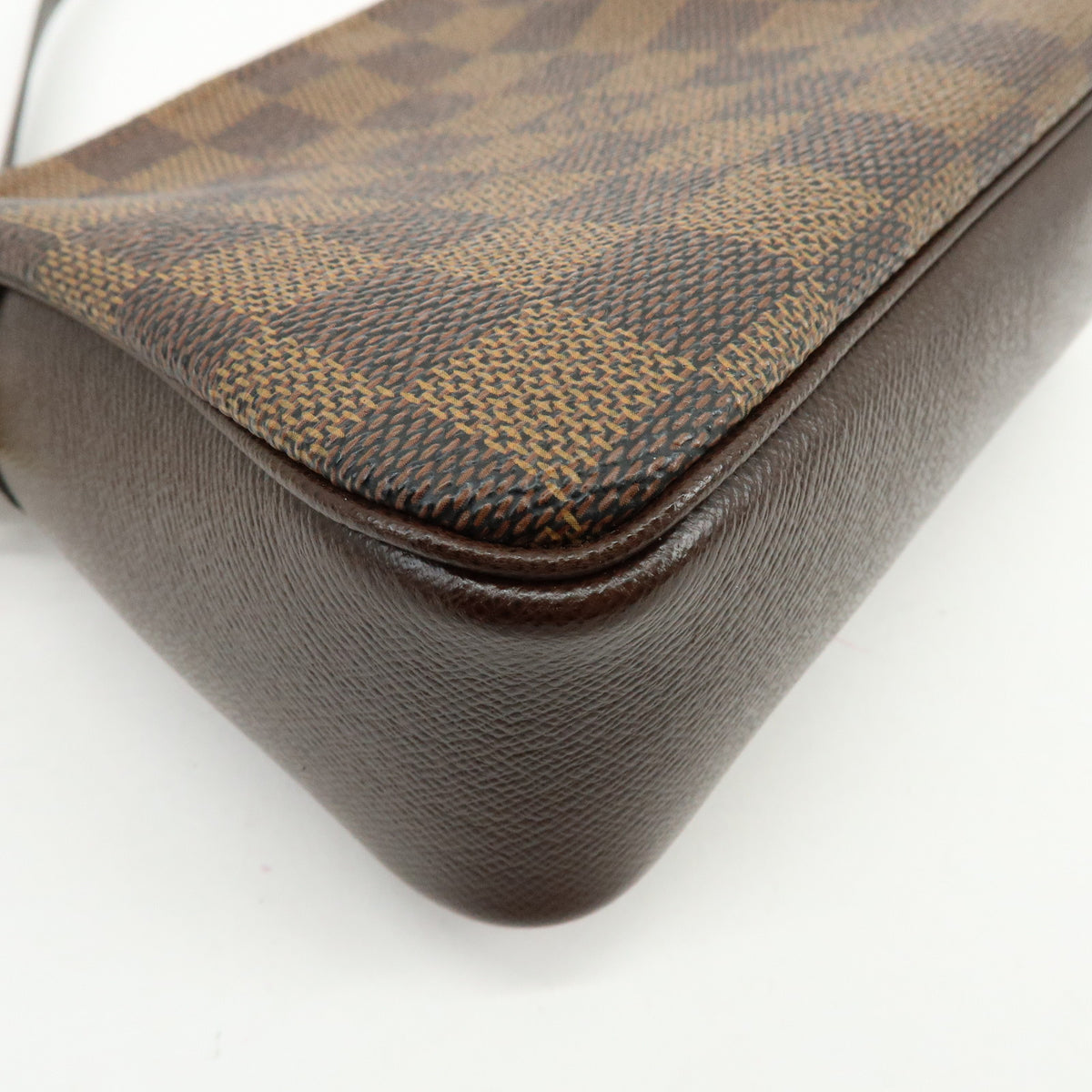 Louis Vuitton Damier Trousse Makeup Accessory Pouch Hand Bag N51982
