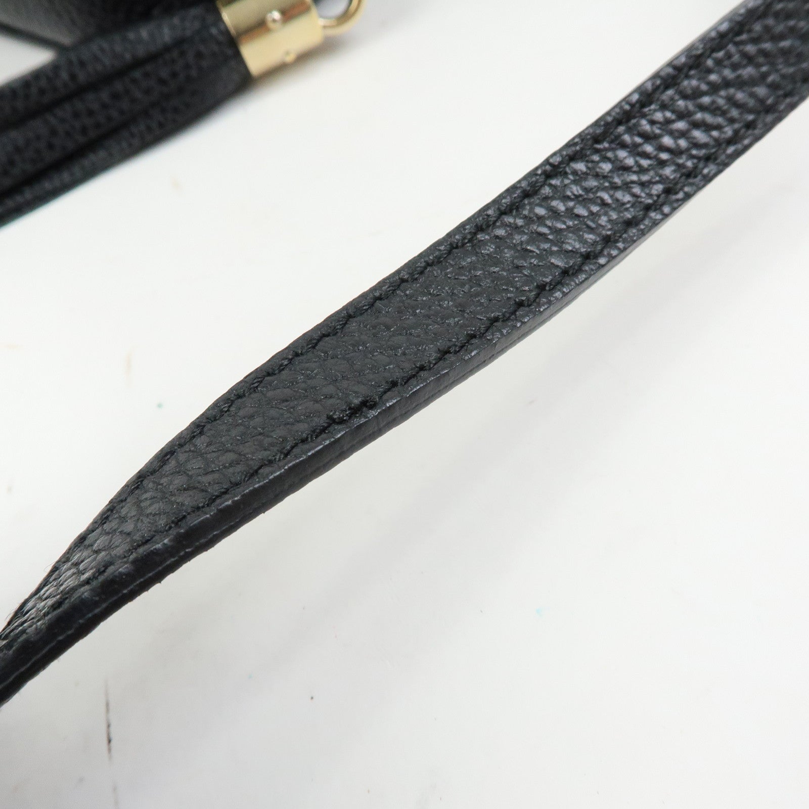 GUCCI Soho Leather Shoulder Bag Crossbody Bag Tassel Black 308364