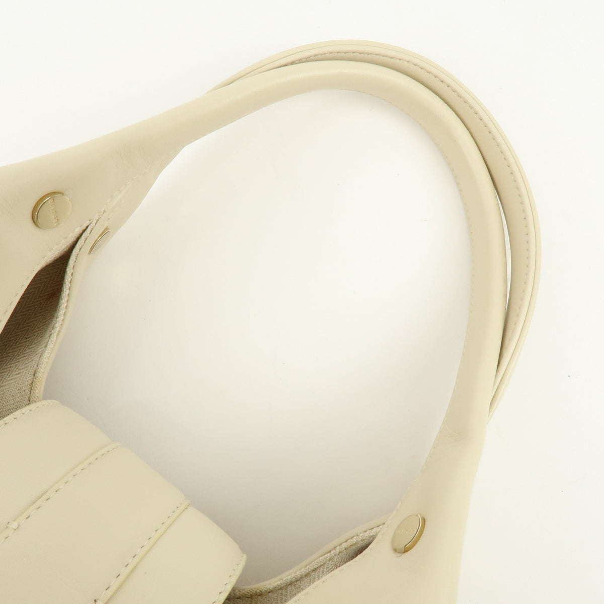 BVLGARI Chandra Leather Shoulder Bag Hand Bag Ring Buckle White