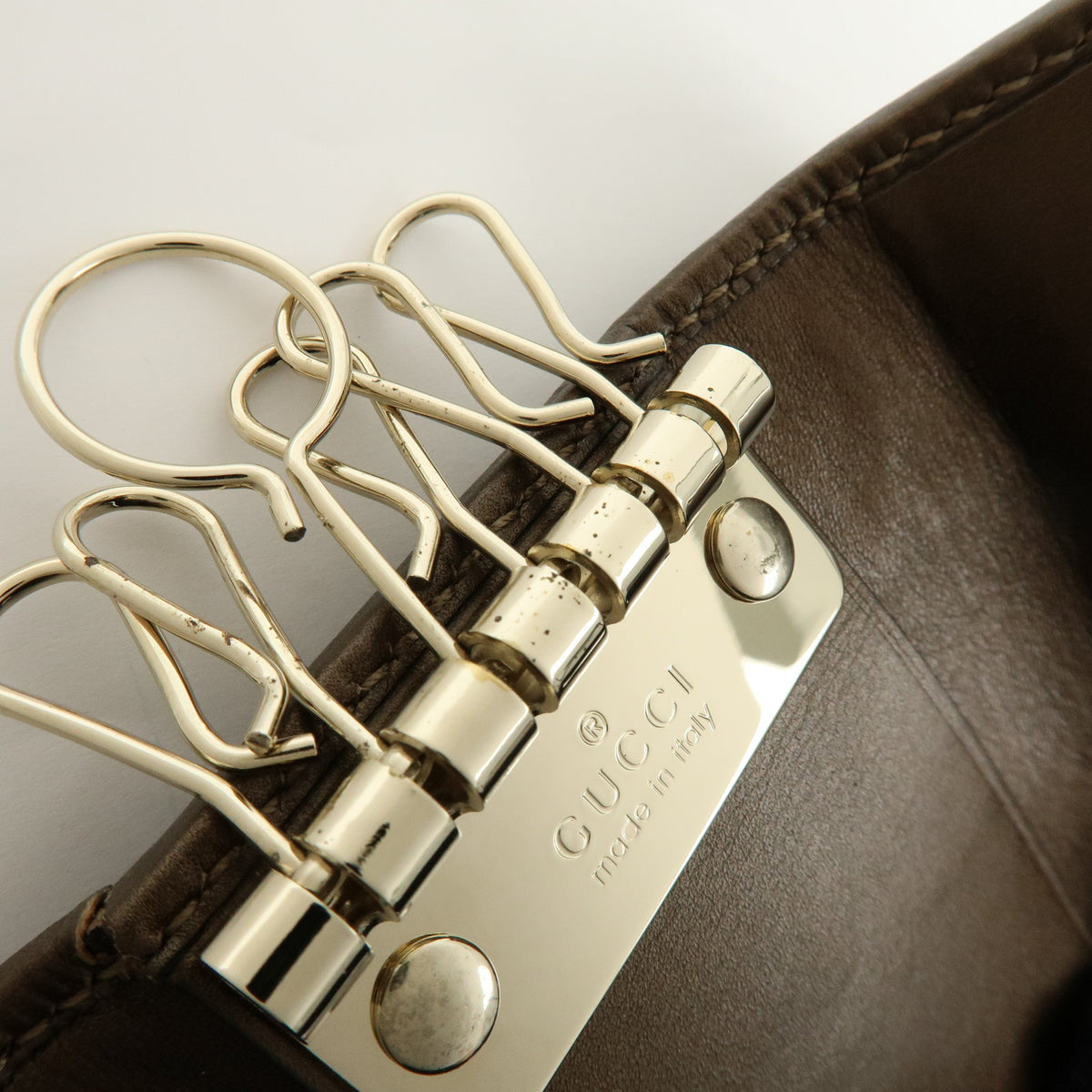GUCCI Heartbit Guccissima Leather 6 Ring Key Case Key Holder Bronze
