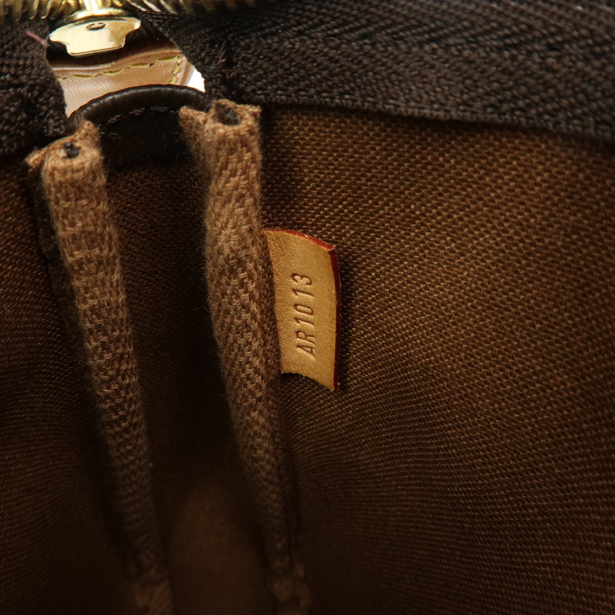 Louis Vuitton Monogram Pochette Accessoires Pouch Hand Bag Brown M51980