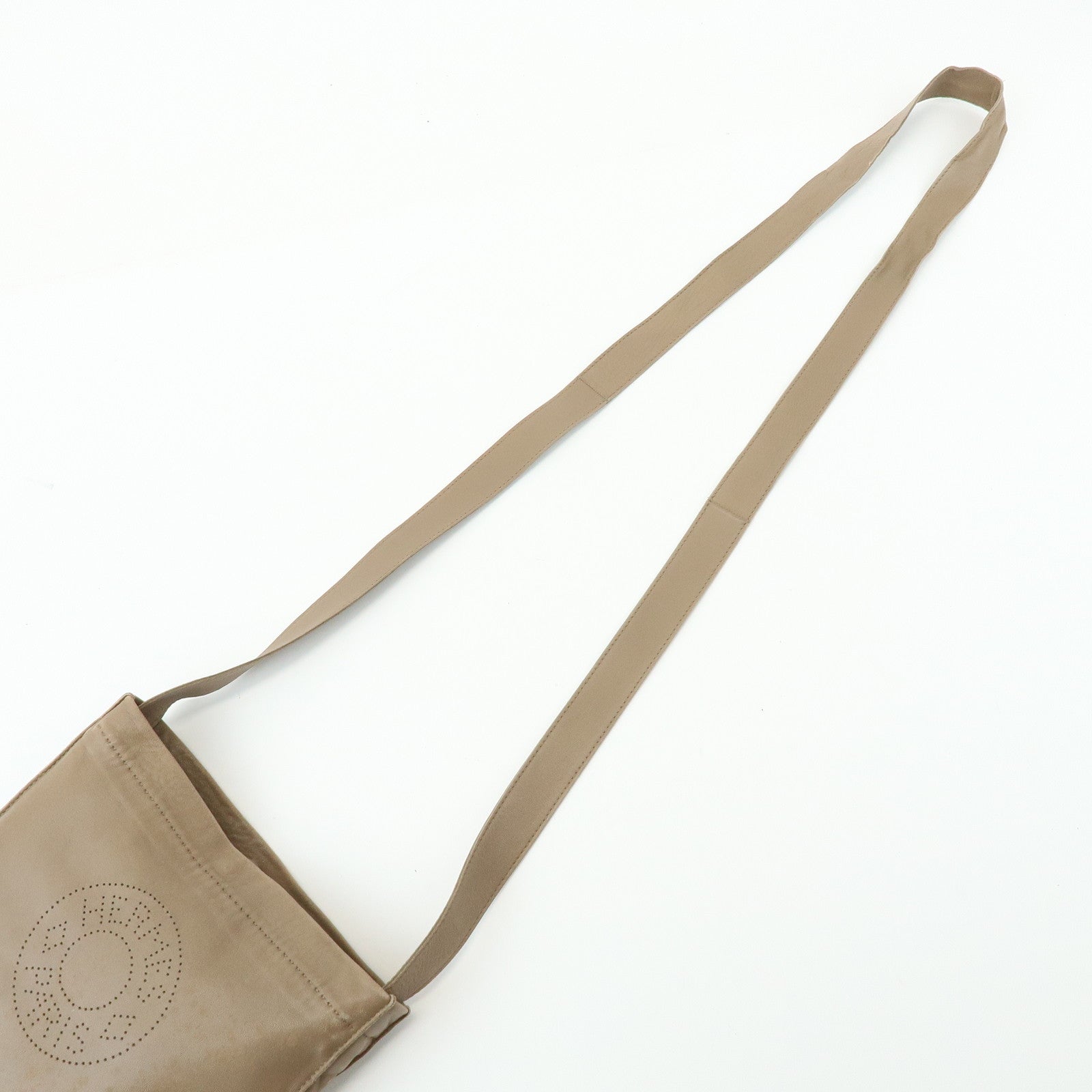 HERMES Leather Clou de Selle Shoulder Bag □M Stamped Beige