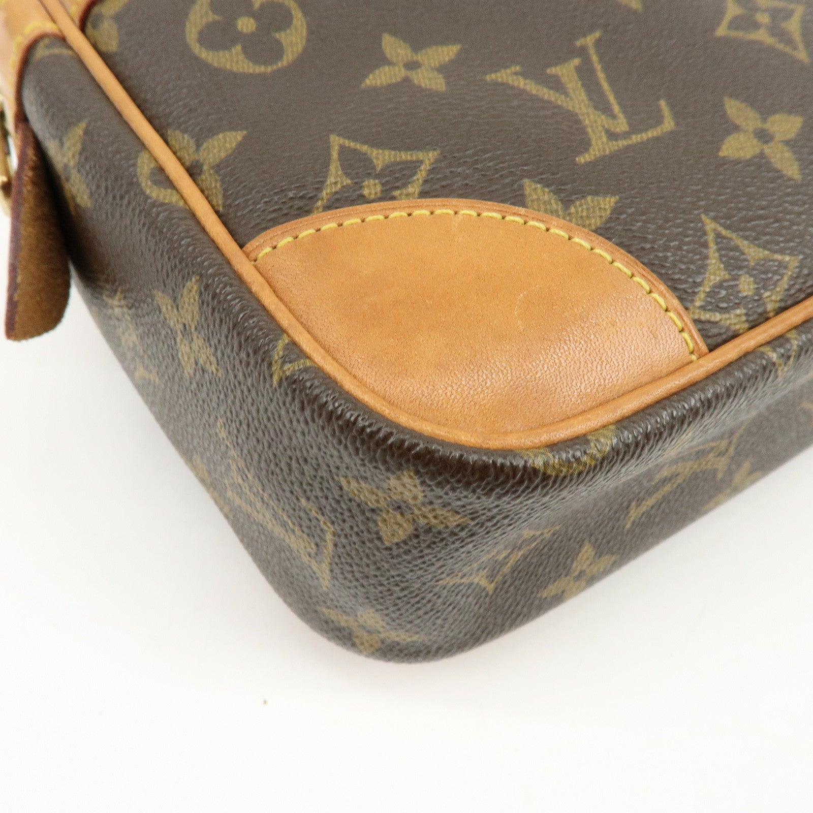 Louis Vuitton Monogram Compiegne 28 Pouch Clutch Bag Brown M51845