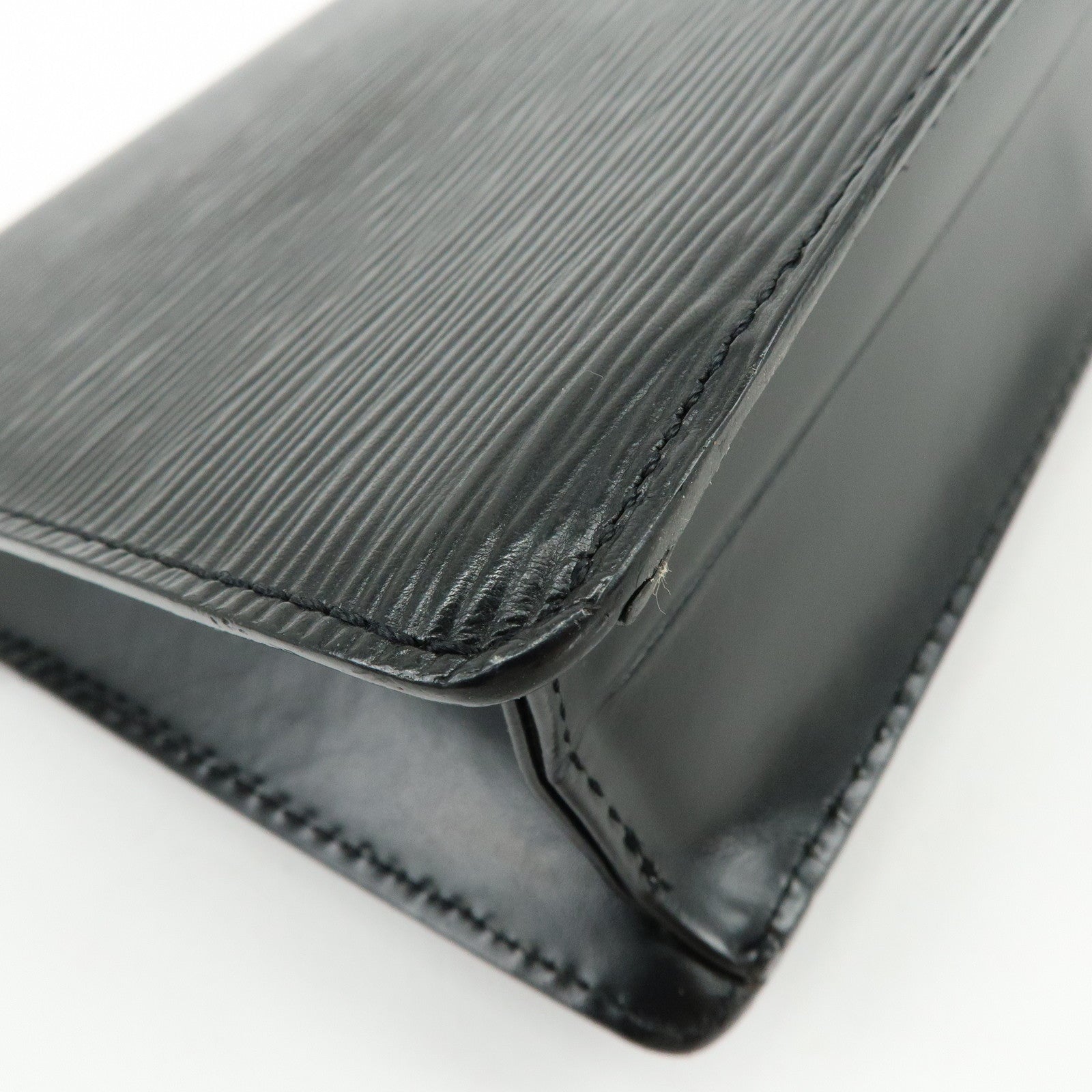 Louis Vuitton Epi Sellier Dragonne Leather Clutch Bag Noir Black M52612