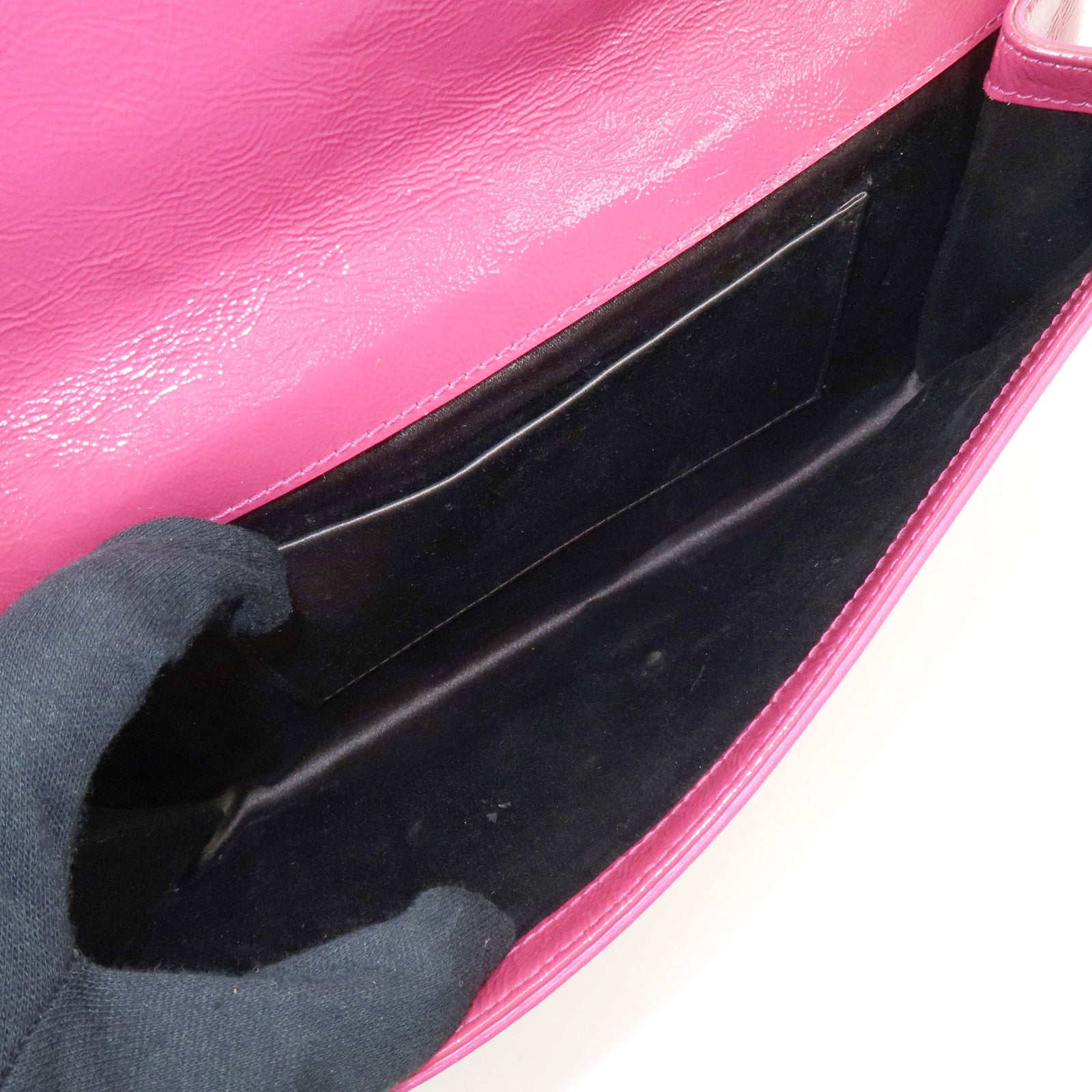 SAINT LAURENT PARIS Cassandra Patent Leather Clutch Bag Pink 203855