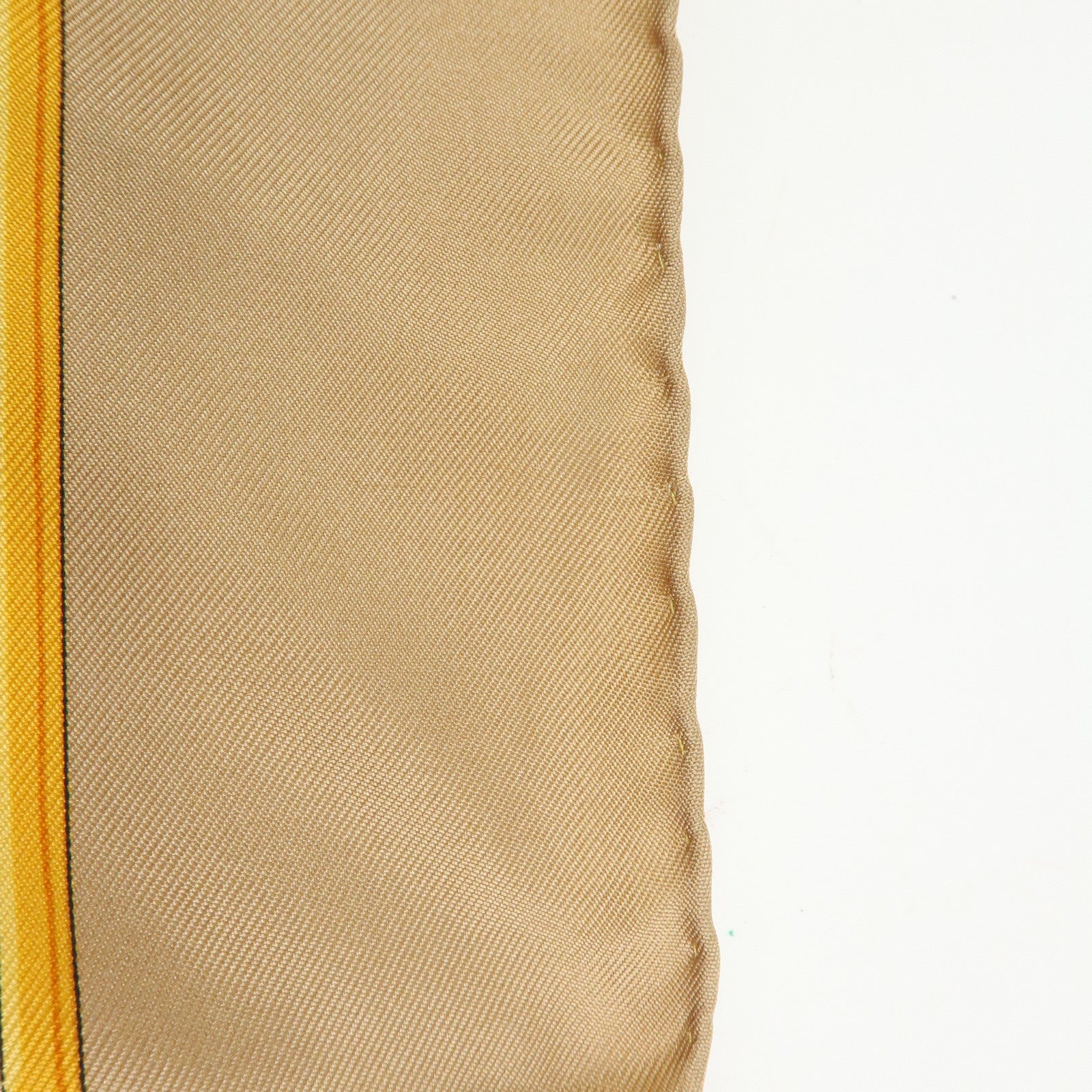 Ferragamo Silk 100% Scarf Animal Print Beige Orange Green Yellow