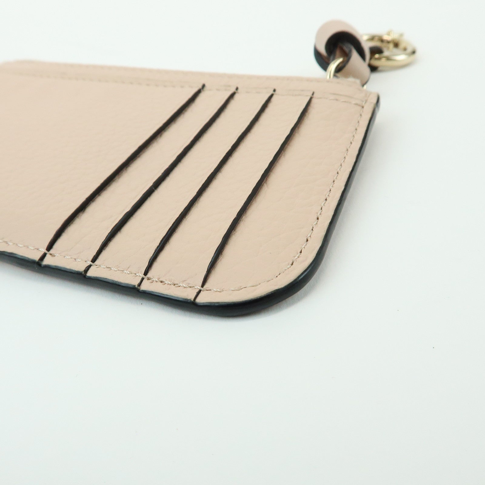 Chloe Alphabet Leather Fragment Case Coin Case Pink Beige