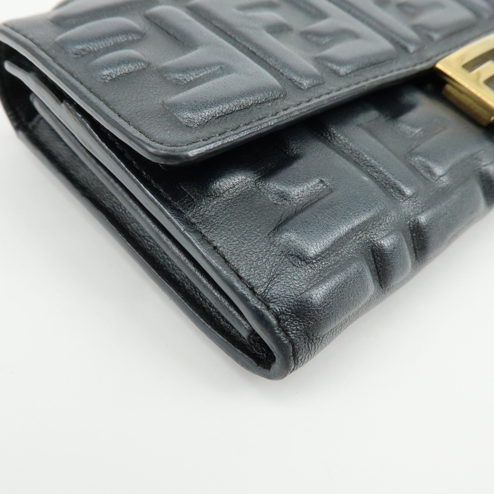 FENDI  Baguette Zucca Embossed Leather Chain Long Wallet Black 8M0365