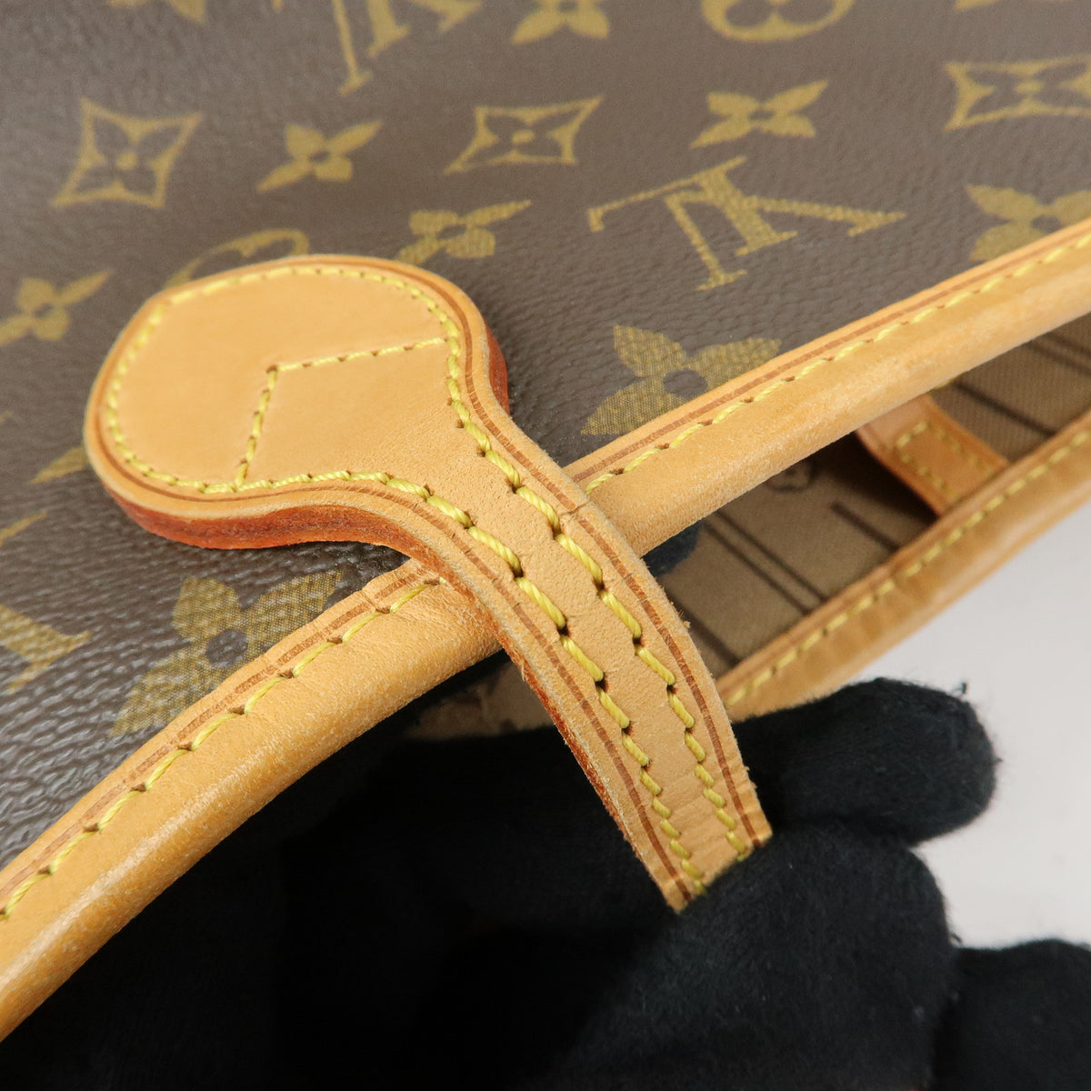 Louis Vuitton Monogram Neverfull MM Tote Shoulder Bag Brown M40156