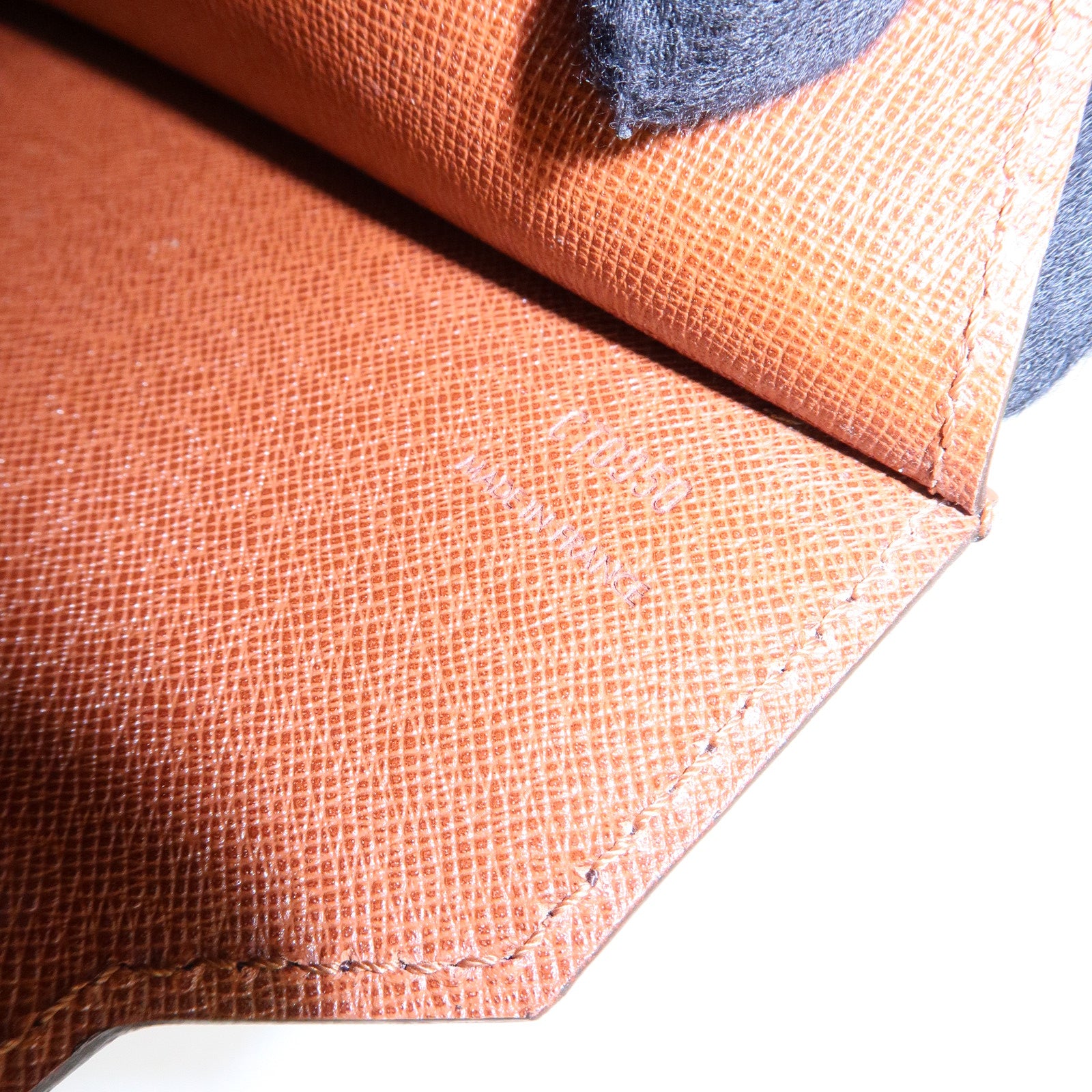 Louis Vuitton Monogram Port‑Documents Bandoulière Brown M53338