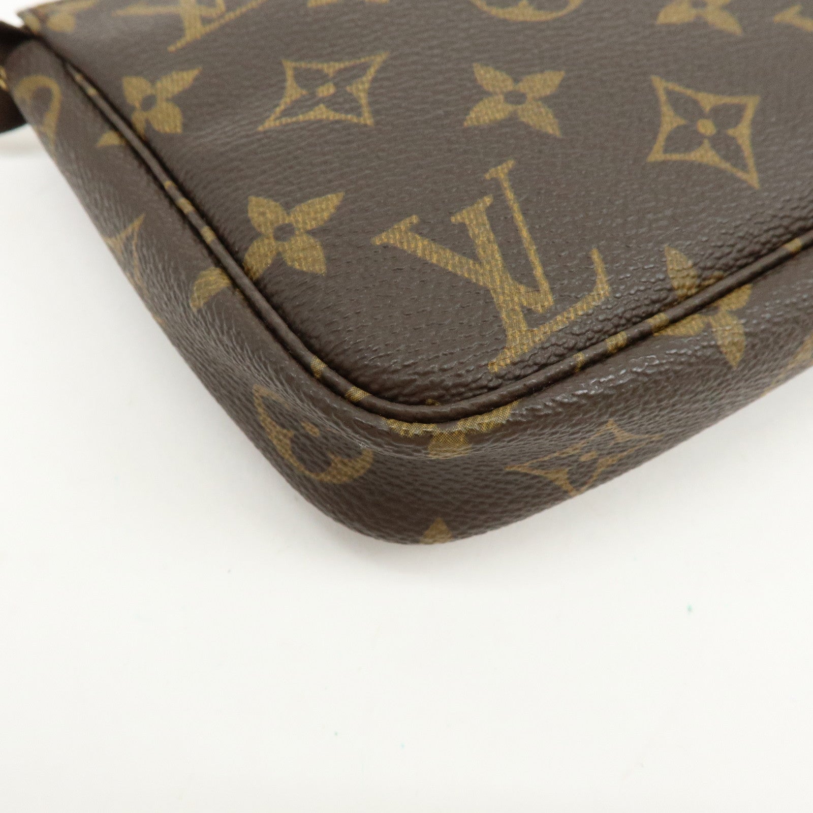 Louis Vuitton Monogram Pochette Accessoires Pouch Hand Bag Brown M51980