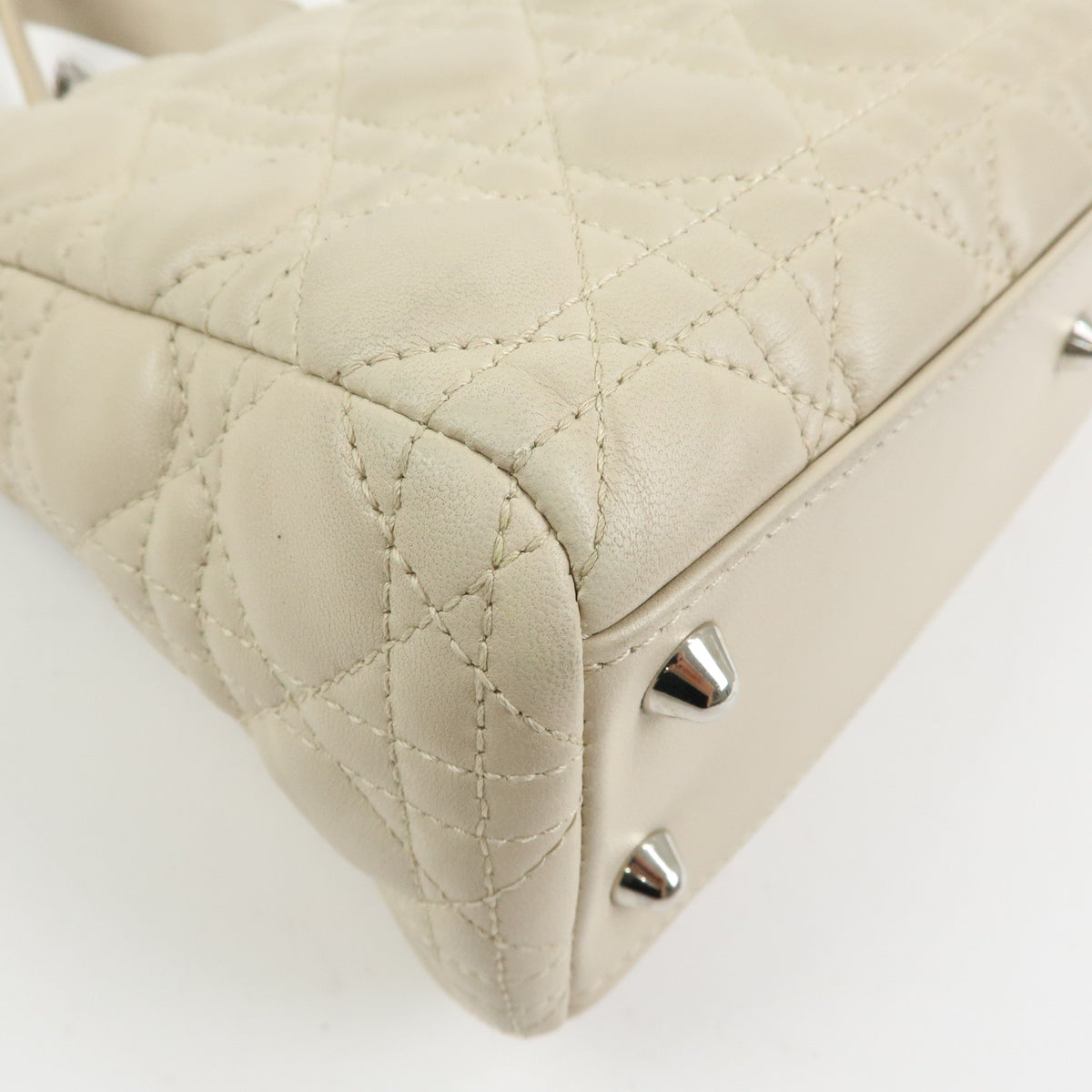 Christian Dior Lady Dior Cannage Lamb Skin Hand Bag Ivory