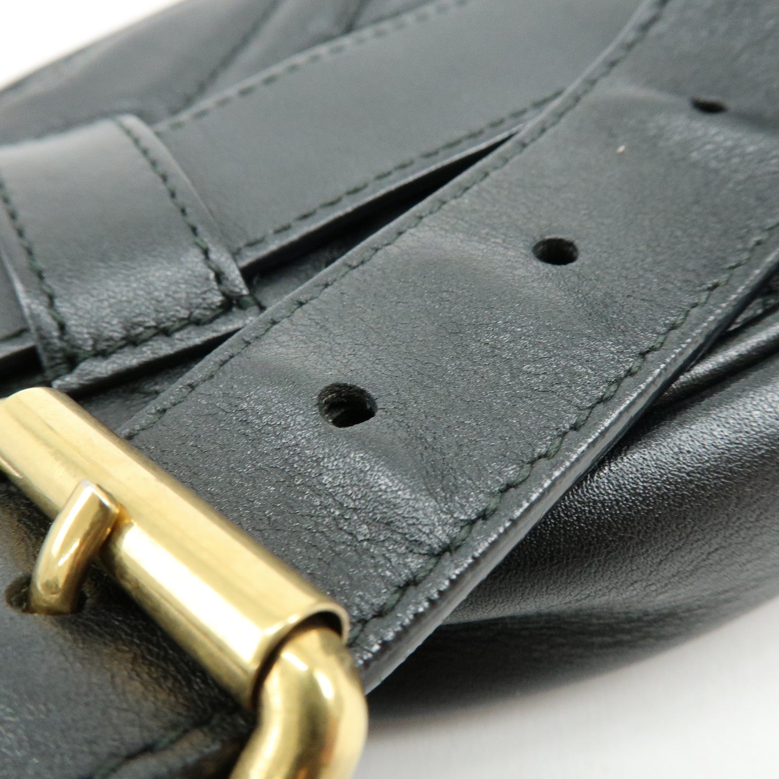 GUCCI GG Marmont Leather Waist Bag Crosbody Bag Black 476434