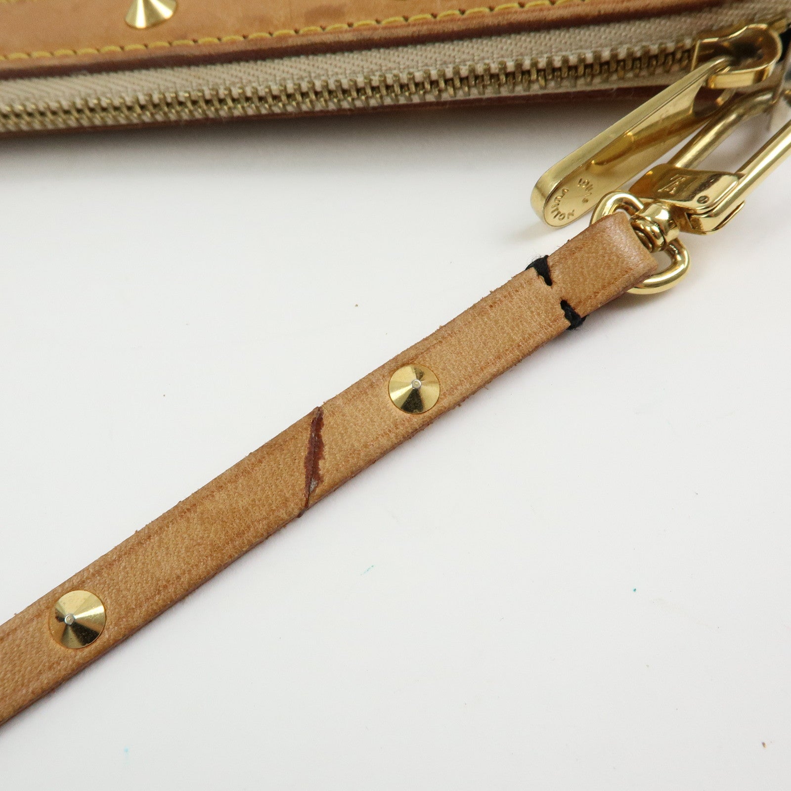Louis Vuitton Monogram Multicolor Pochette Accessoires Noir M92648