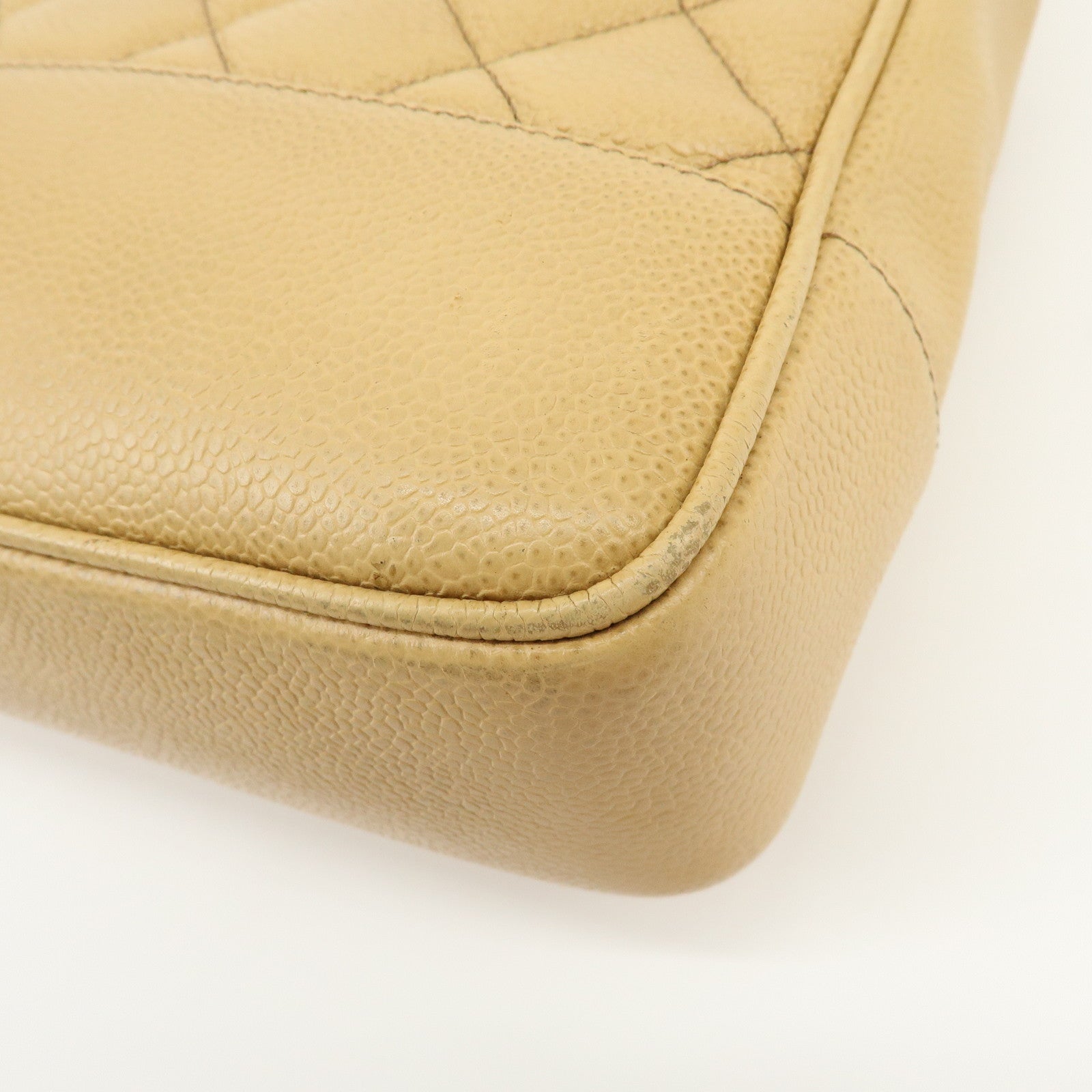 CHANEL Matelasse Caviarskin Shoulder Bag Hand Bag Beige