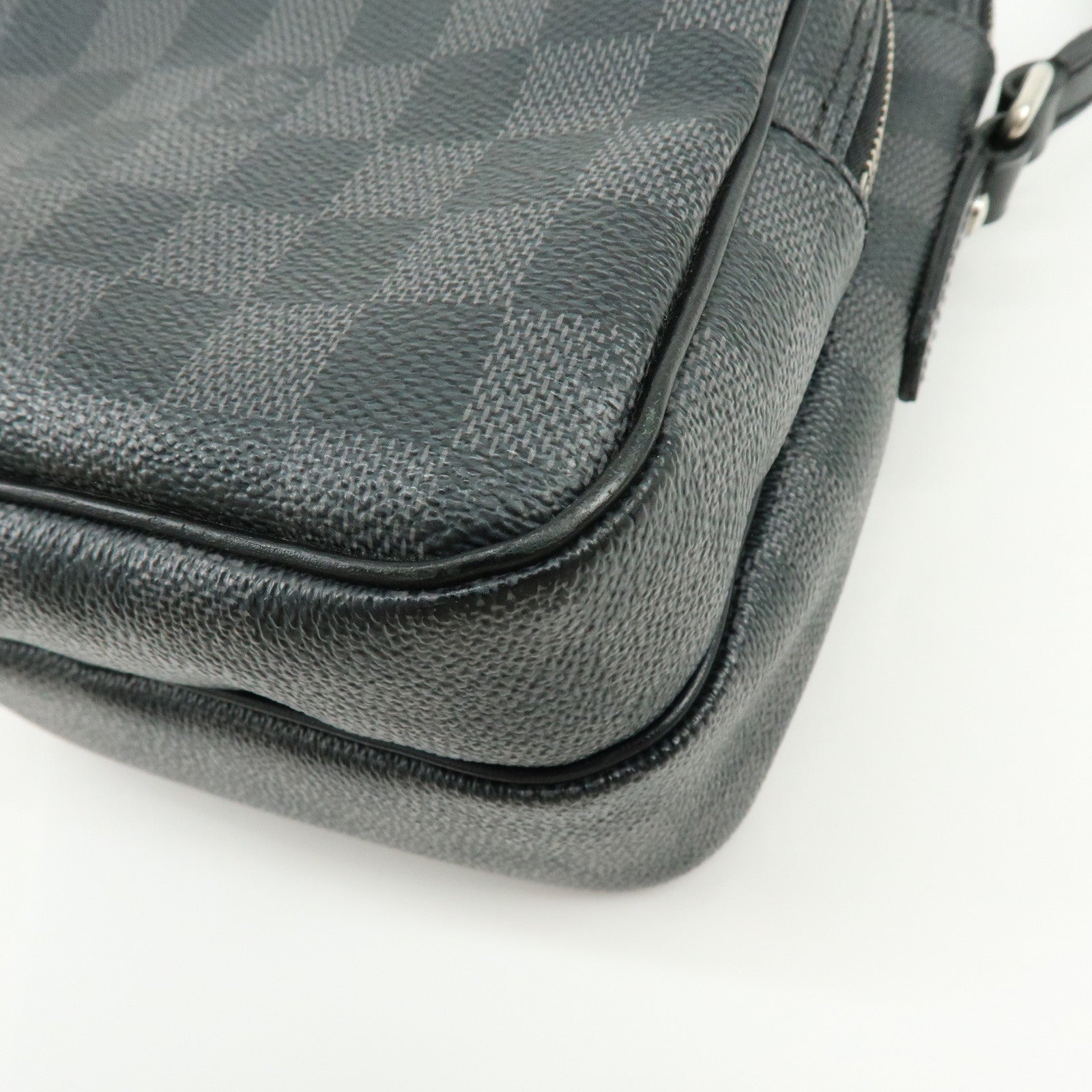 Louis Vuitton Damier Graphite Rem Shoulder Crossbody Bag Black N41446