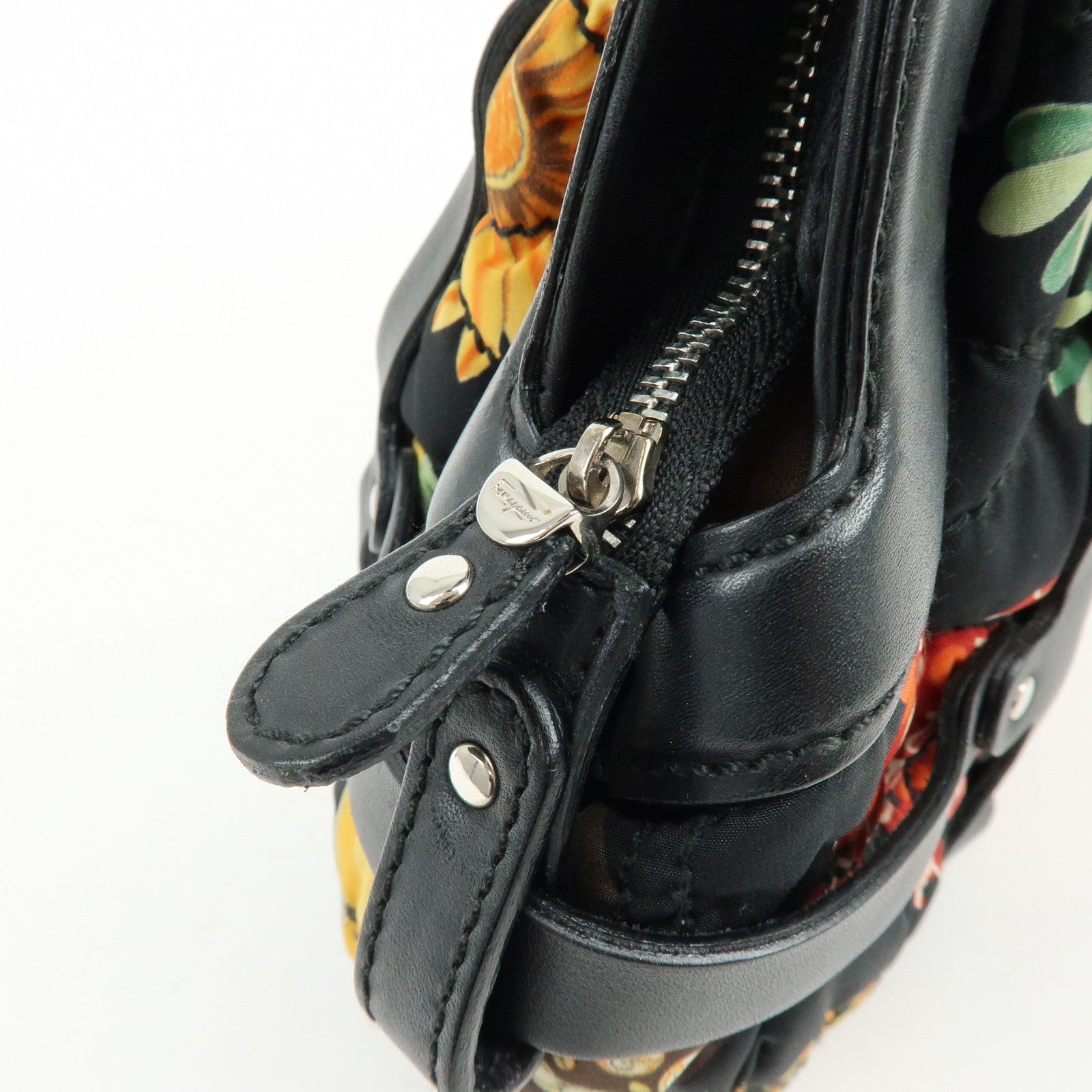 Ferragamo Nylon Quilting Leather Hand Bag Animalier Black Multicolor