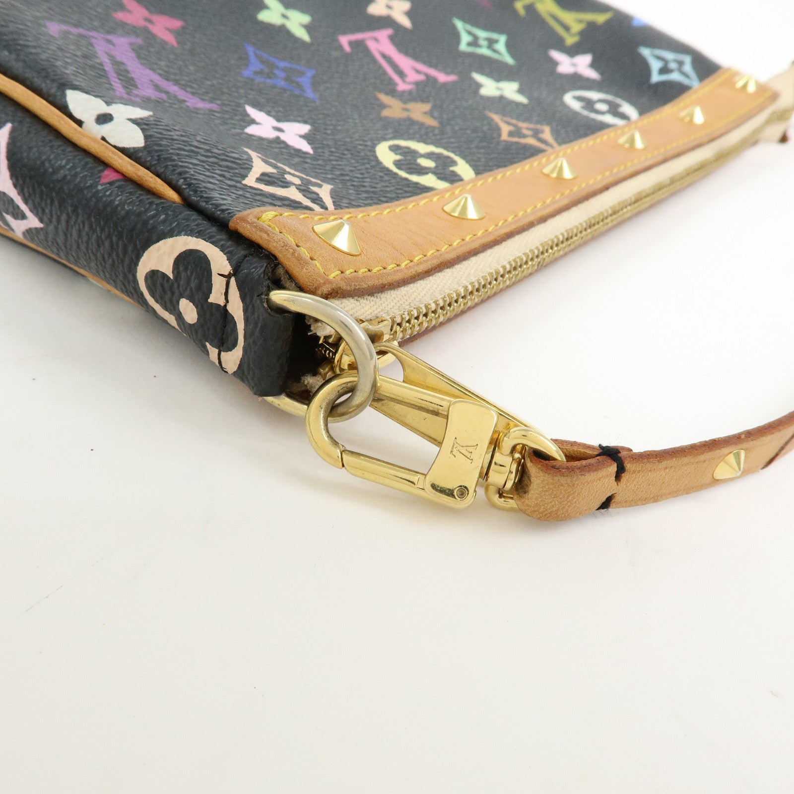 Louis Vuitton Monogram Multicolor Pochette Accessoires Noir M92648