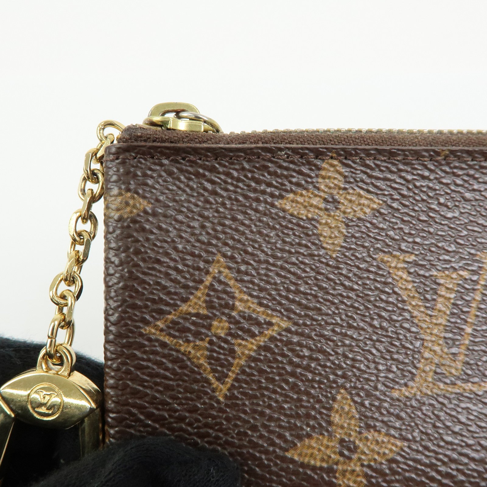 Louis Vuitton Monogram Pochette Cles Coin Case Key Case M62650