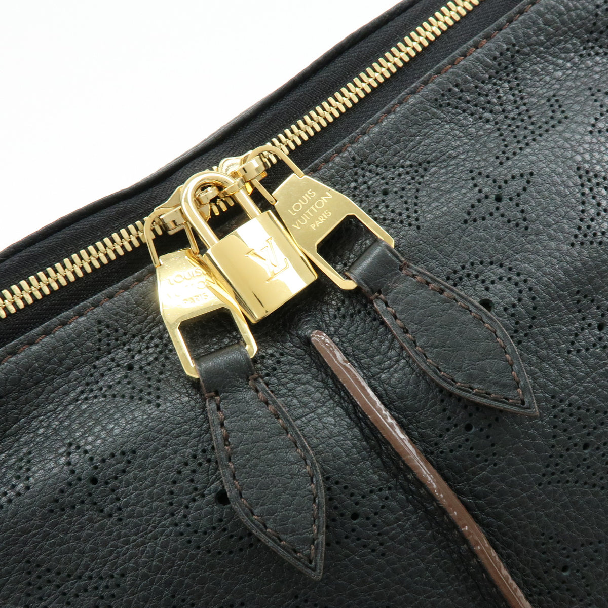 Louis Vuitton Monogram Mahina Selene PM Shoulder Bag Noir M94314