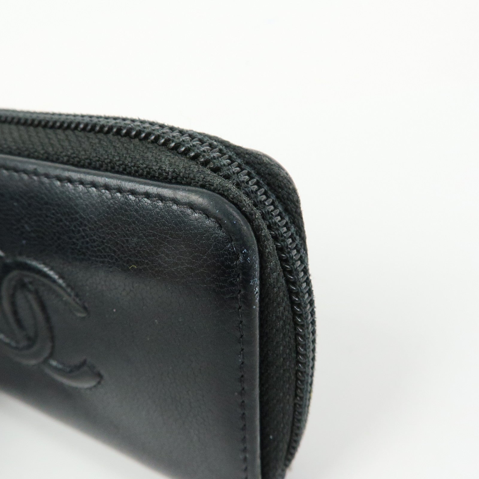 CHANEL COCO Mark Calf Skin Round Zippy Compact Wallet Black
