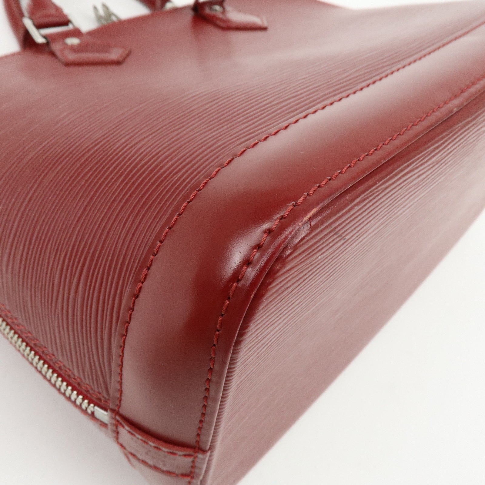 Louis Vuitton Epi Alma PM Leather Hand Bag Carmine Red M4058E
