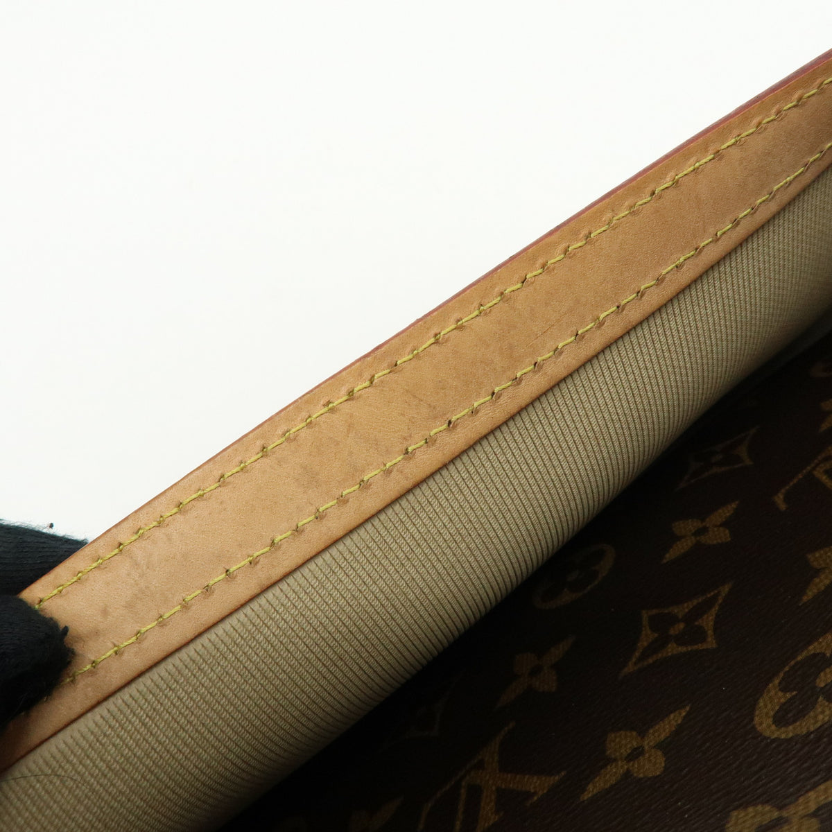 Louis Vuitton Monogram Reporter PM Shoulder Crossbody Bag M45254