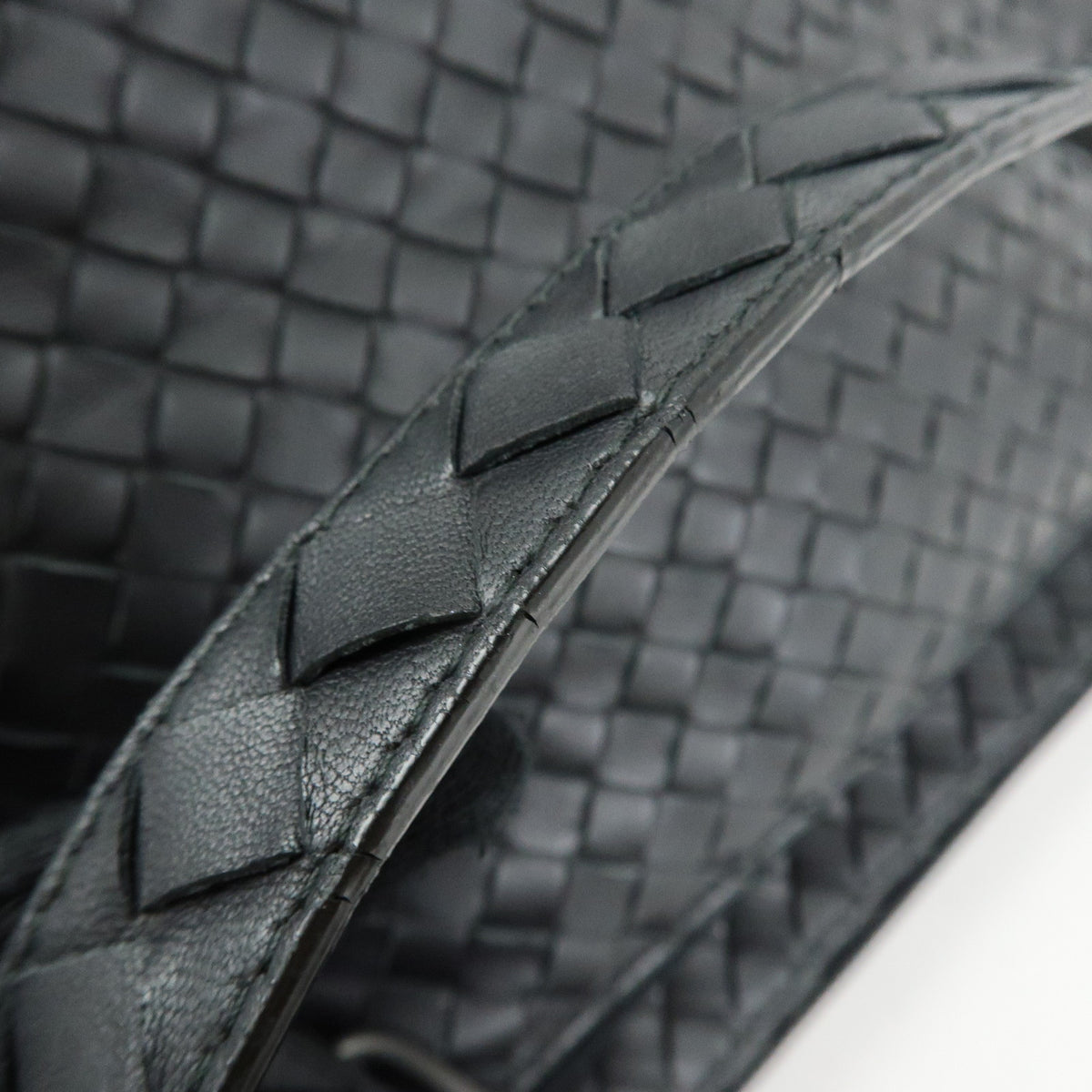 BOTTEGA VENETA Intrecciato Leather Boston Bag Shoulder Bag Black