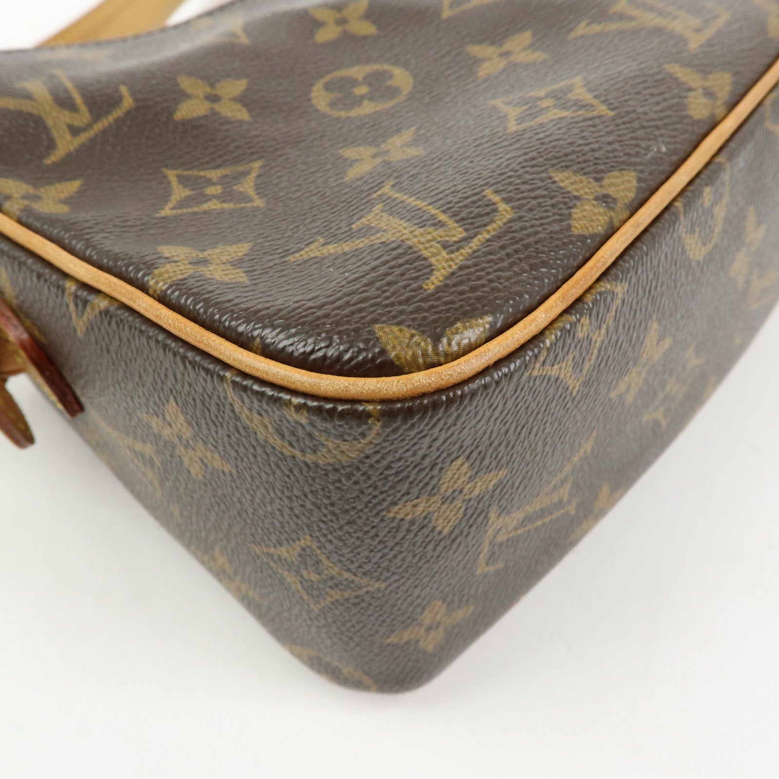Louis Vuitton Monogram Viva Cite Shoulder Bag Hand Bag Brown M51164