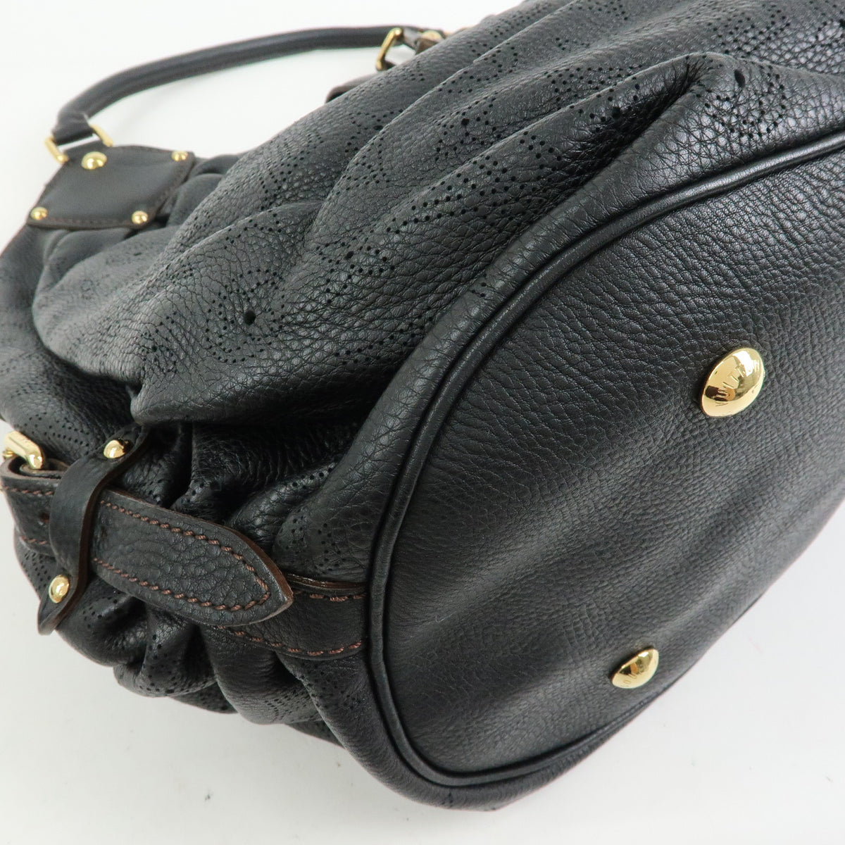 Louis Vuitton Monogram Mahina XL Leather Shoulder Hand Bag Noir M95547