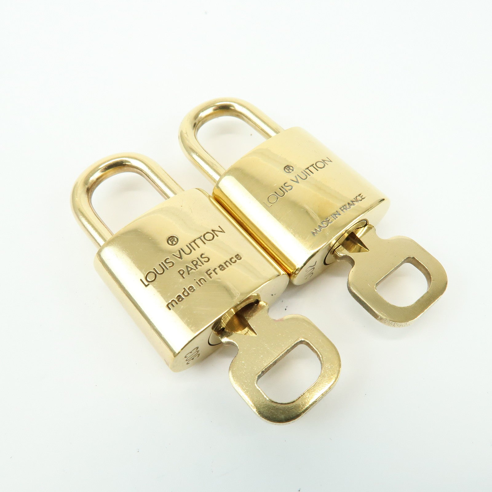 Louis Vuitton Set of 10 Lock & Key Cadena Key Lock