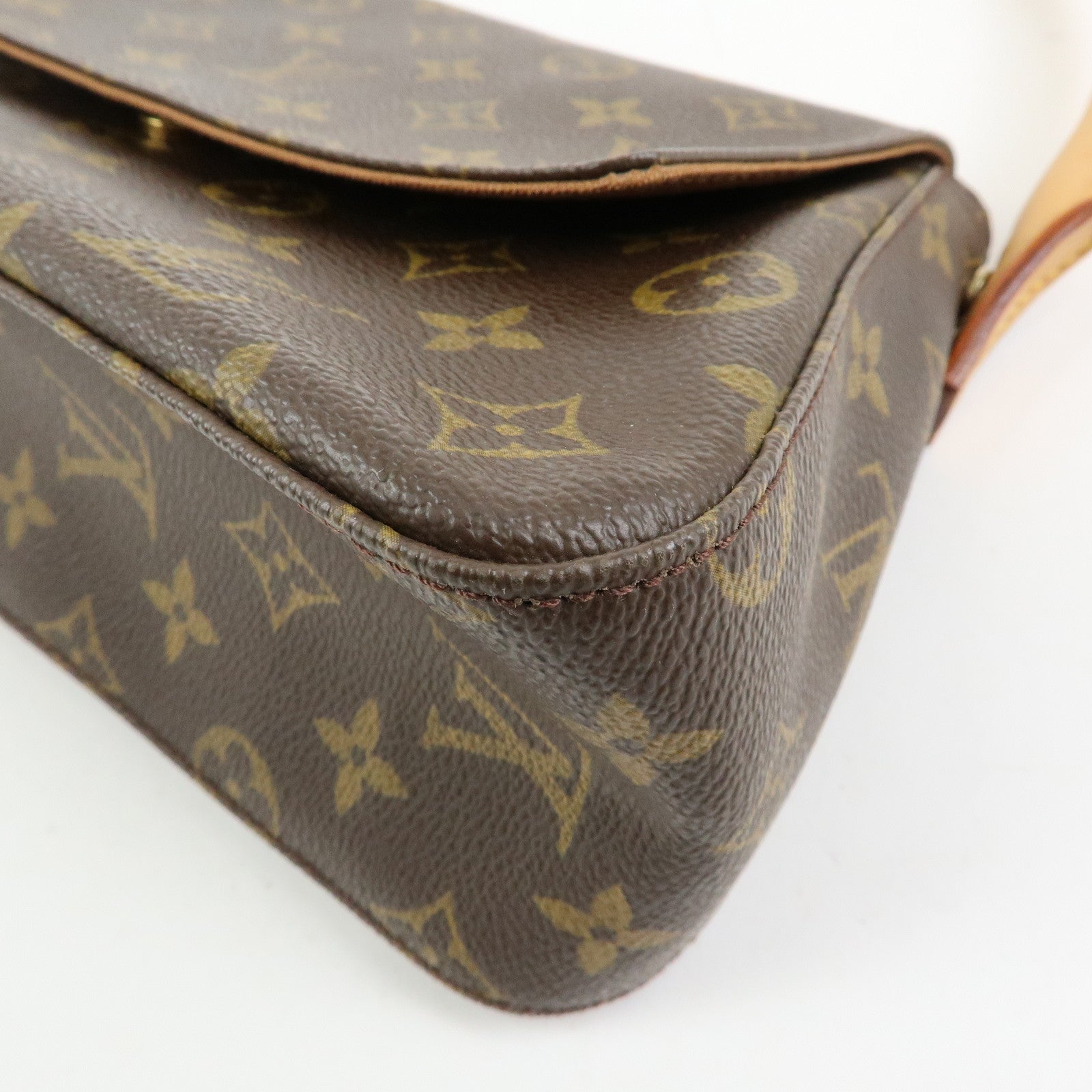 Louis Vuitton Monogram Mini Looping Canvas Shoulder Bag Brown M51147