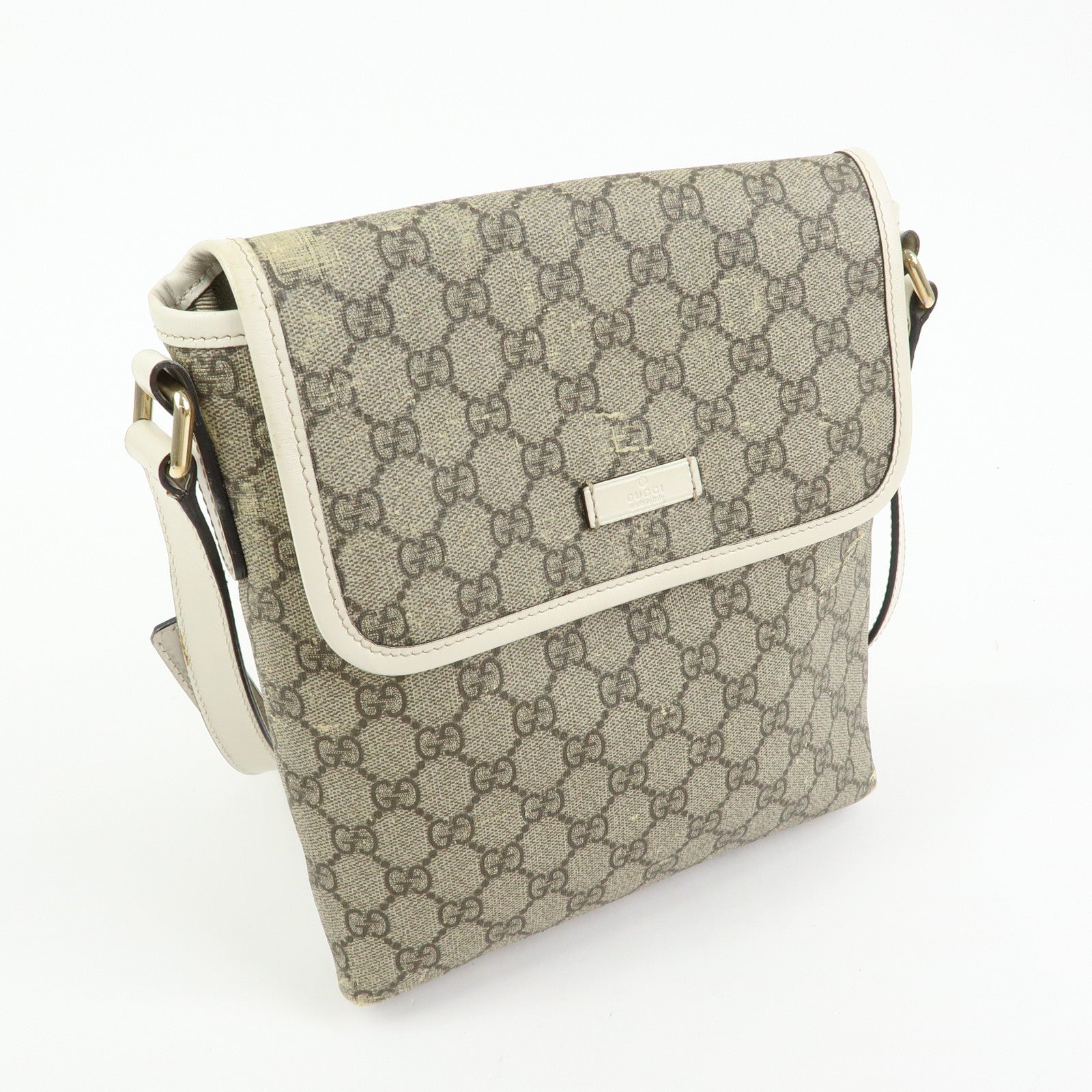 GUCCI GG Supreme Leather Shoulder Bag Crossbody Bag Beige Ivory 223666