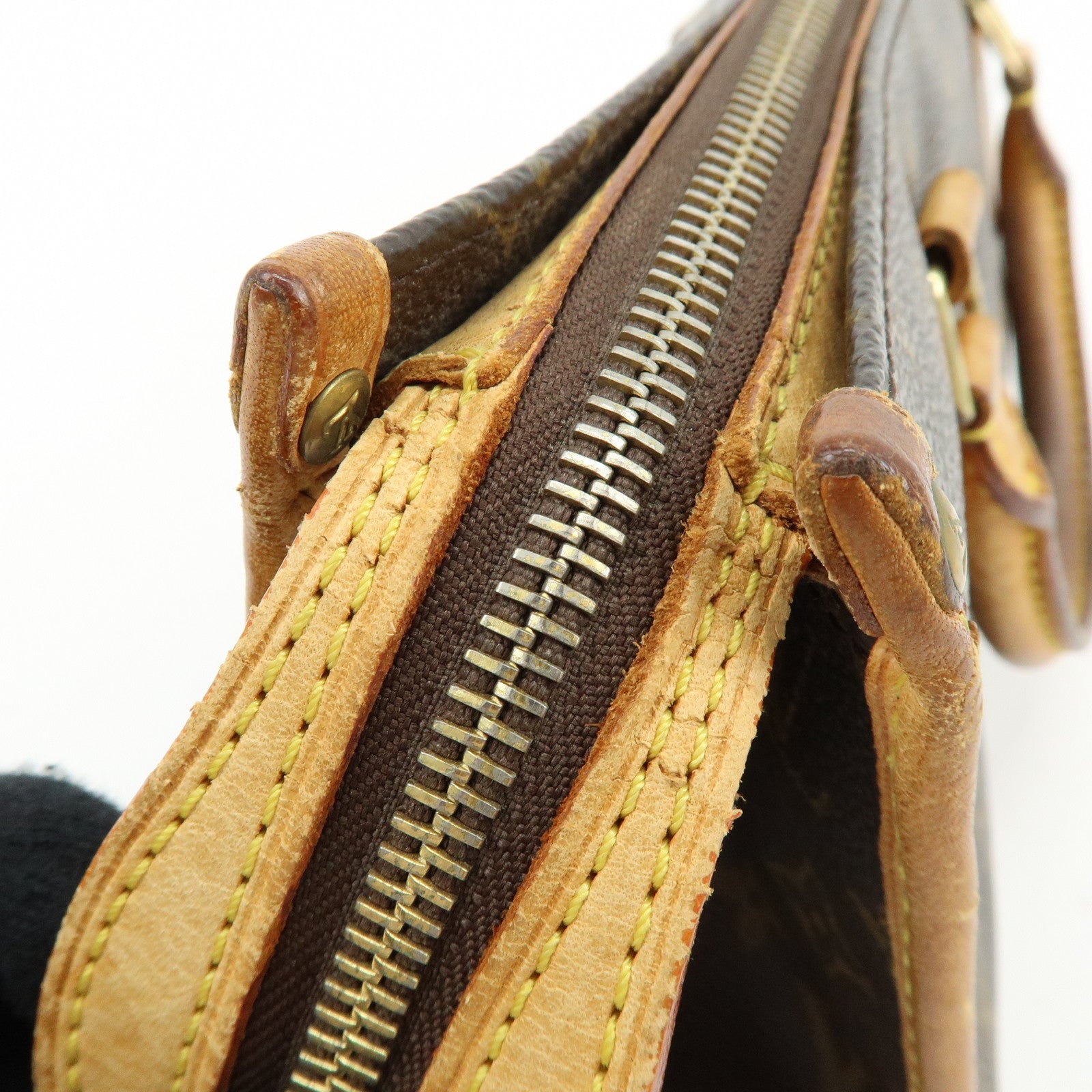 Louis Vuitton Monogram Popincourt Hand Bag Brown M40009